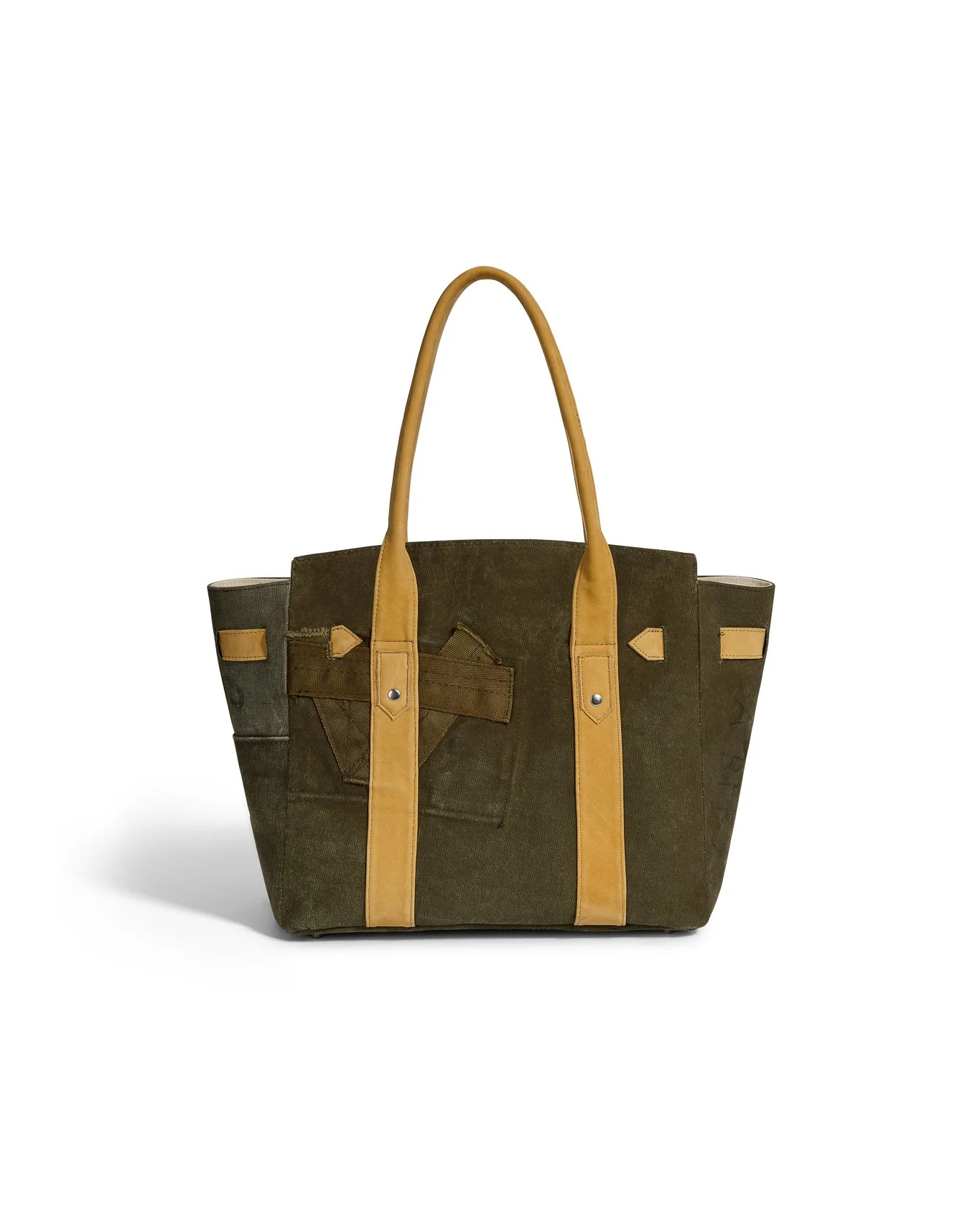 SUB006_Drava_ArmyBag-TanLeather_3177_B.jpg
