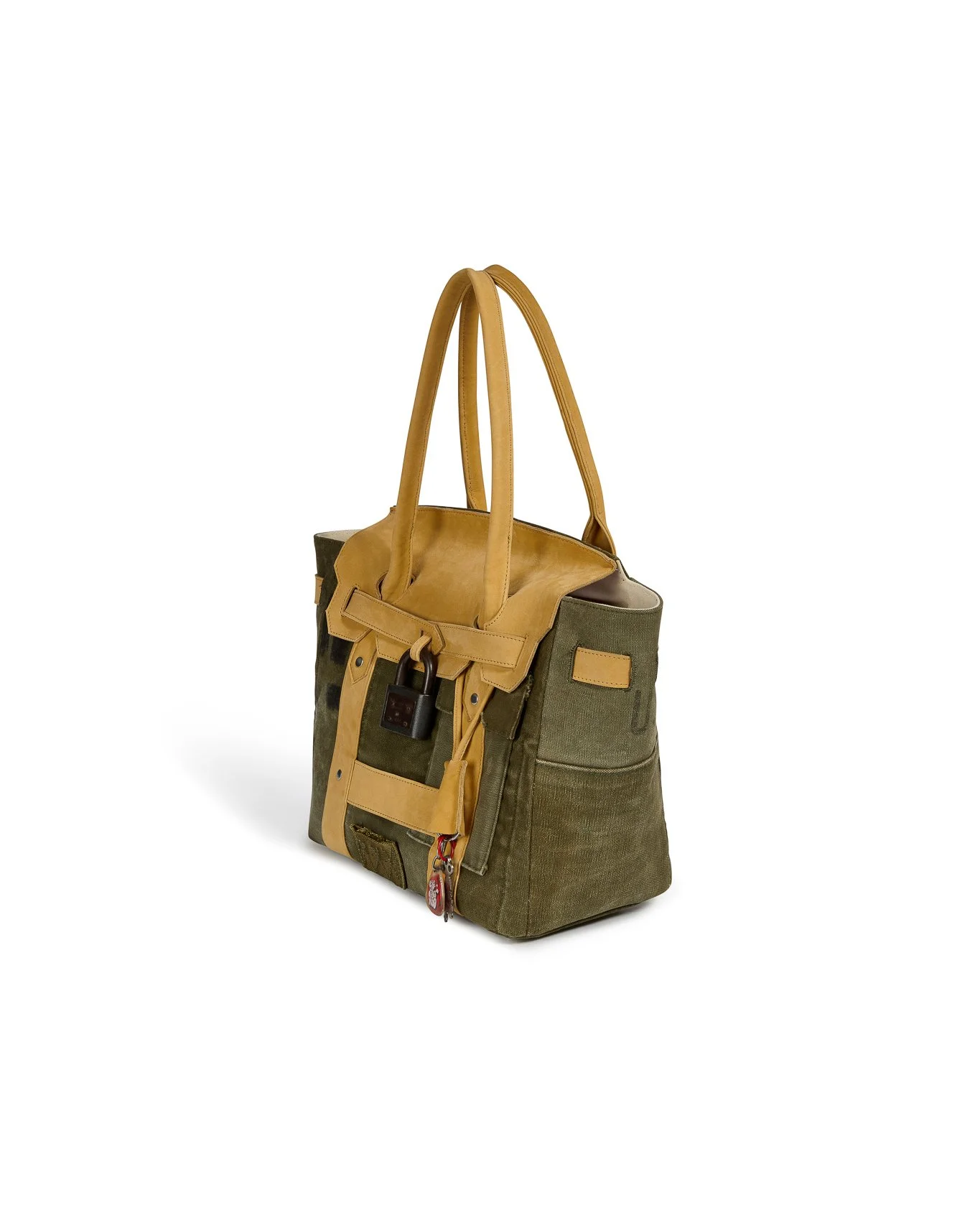 SUB006_Drava_ArmyBag-TanLeather_3198_3-4.jpg