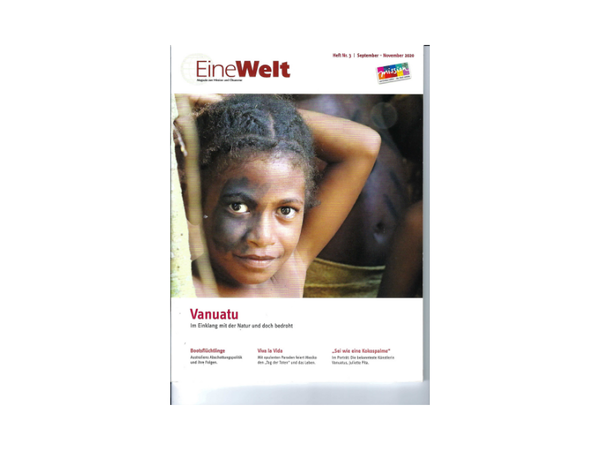 Cover einer Zeitschrift namens 'EineWelt' mit einem Mädchen im Fokus, darunter Titel 'Vanuatu' und weitere Artikelüberschriften.