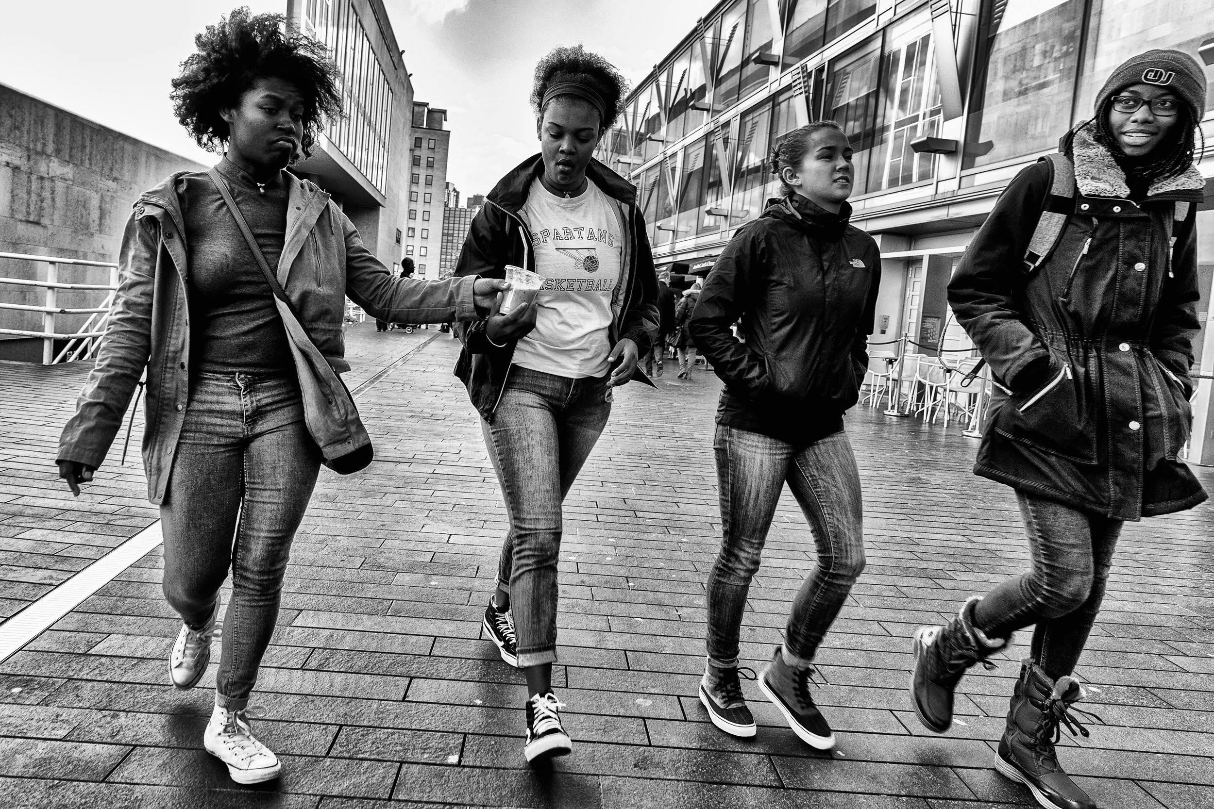 Sisters - Doing It. (Copy)