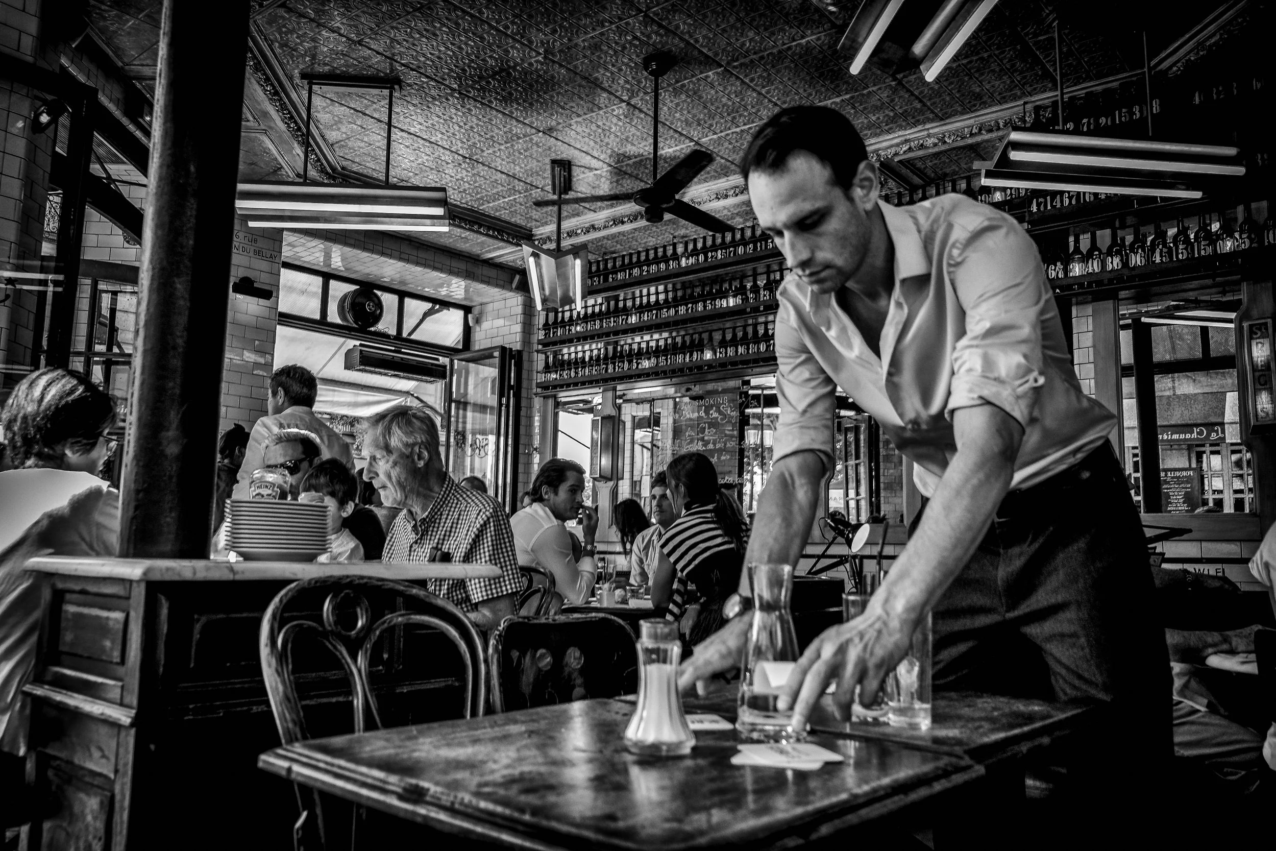 La Table (Copy)