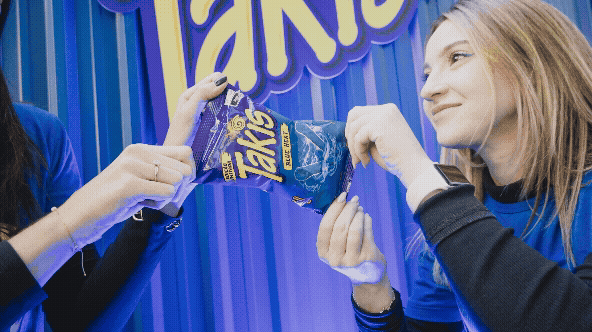 Adobe Express - TAKISdisputa.gif