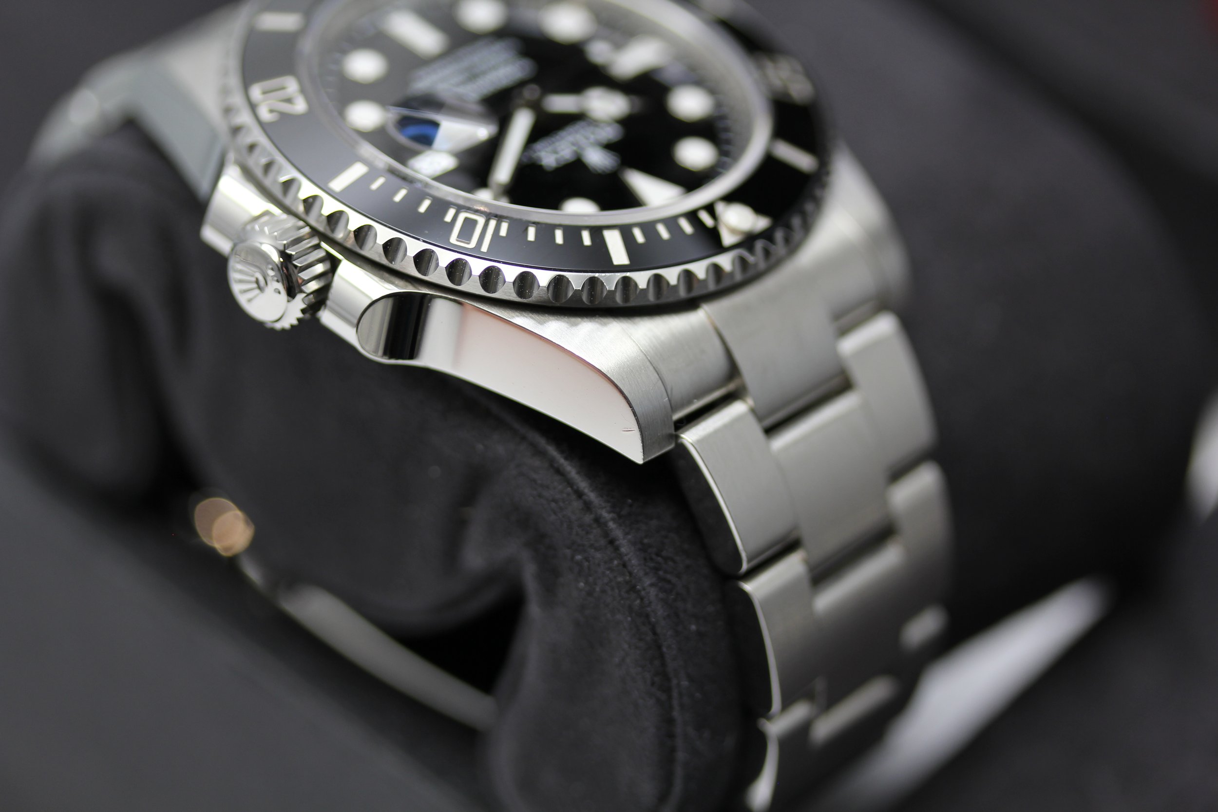 The Missing Link: The Definitive Guide to Rolex Bracelet Counts