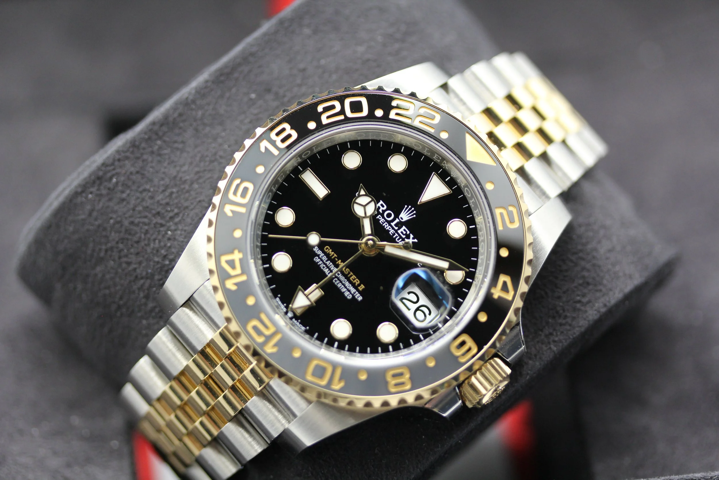 Rolex GMT Master II - 126713GRNR - Zombie/BumbleBee - 2-Tone - Jubilee
