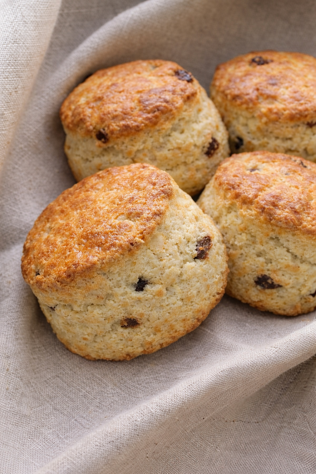 How I Eat Healthy Without Making It Weird When Others Don’t