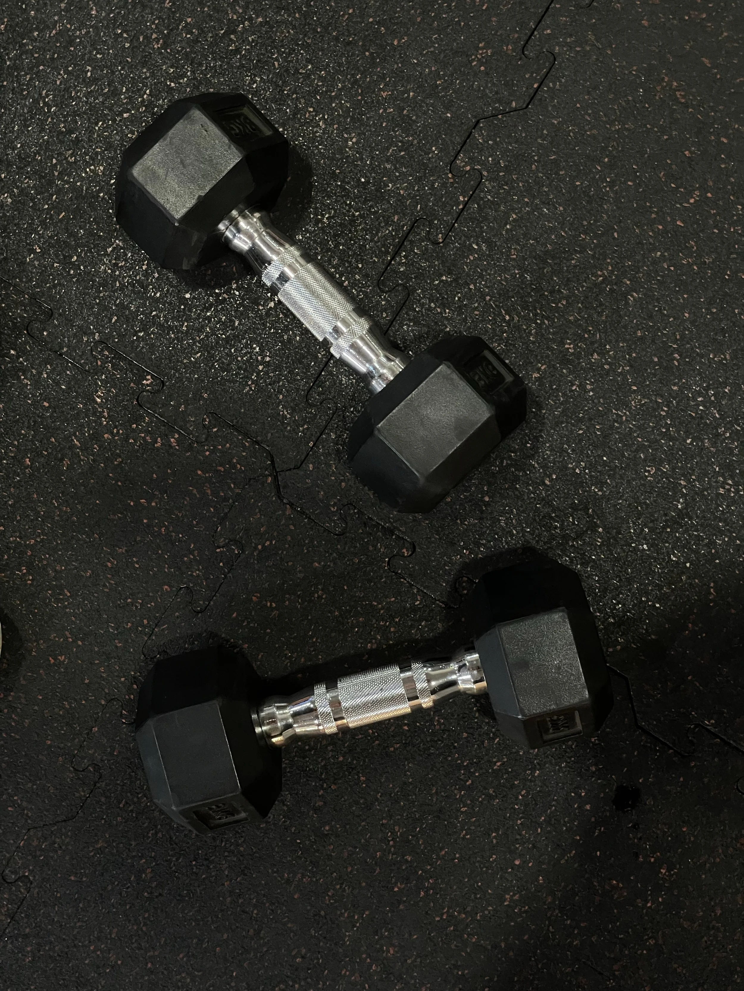 What I Actually Do When I Want to Lose Fat (Without Losing Muscle)