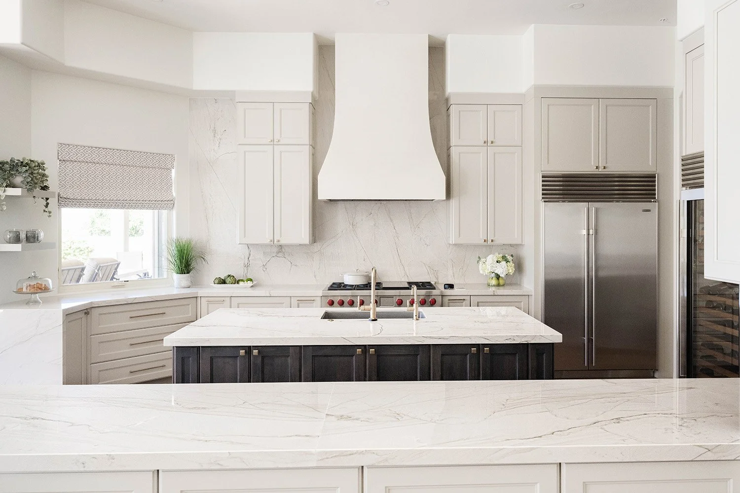 open-concept-kitchen-quartz-island-gilbert-az.jpg