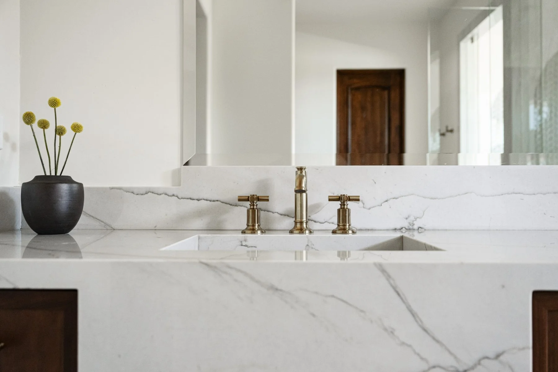 custom-bathroom-marble-vanity-sink-design.jpeg