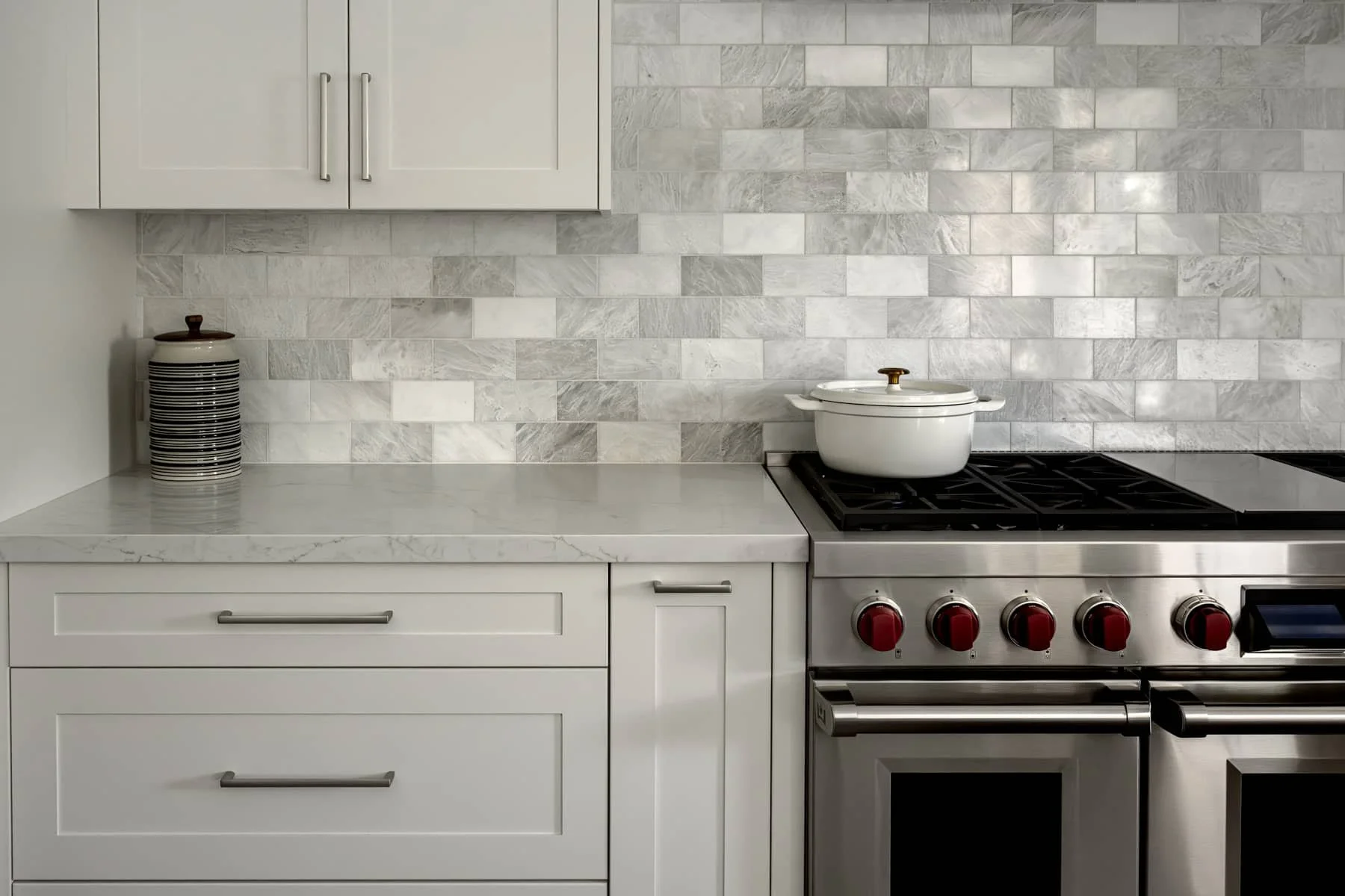 luxury-kitchen-backsplash-inspo.jpg