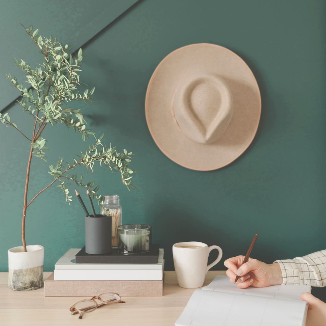 Discover why Misty Grant founded The girlfriend Connective, a community of women over 40 interested in lifestly and learning events in the greater Chalotte NC area, and Upstate SC.