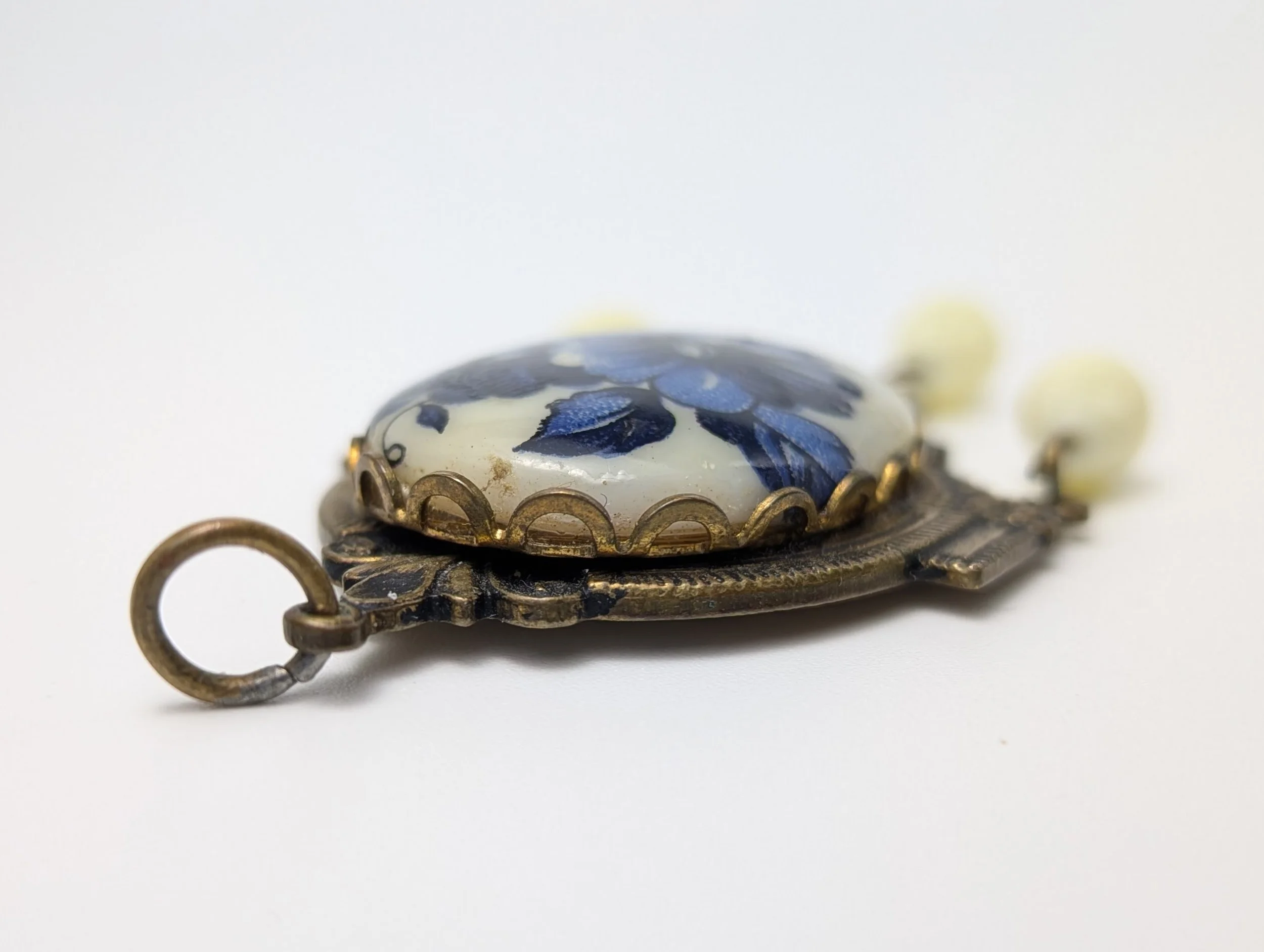 Porcelain & Brass Blue Floral Lavalier Pendant 7.jpg