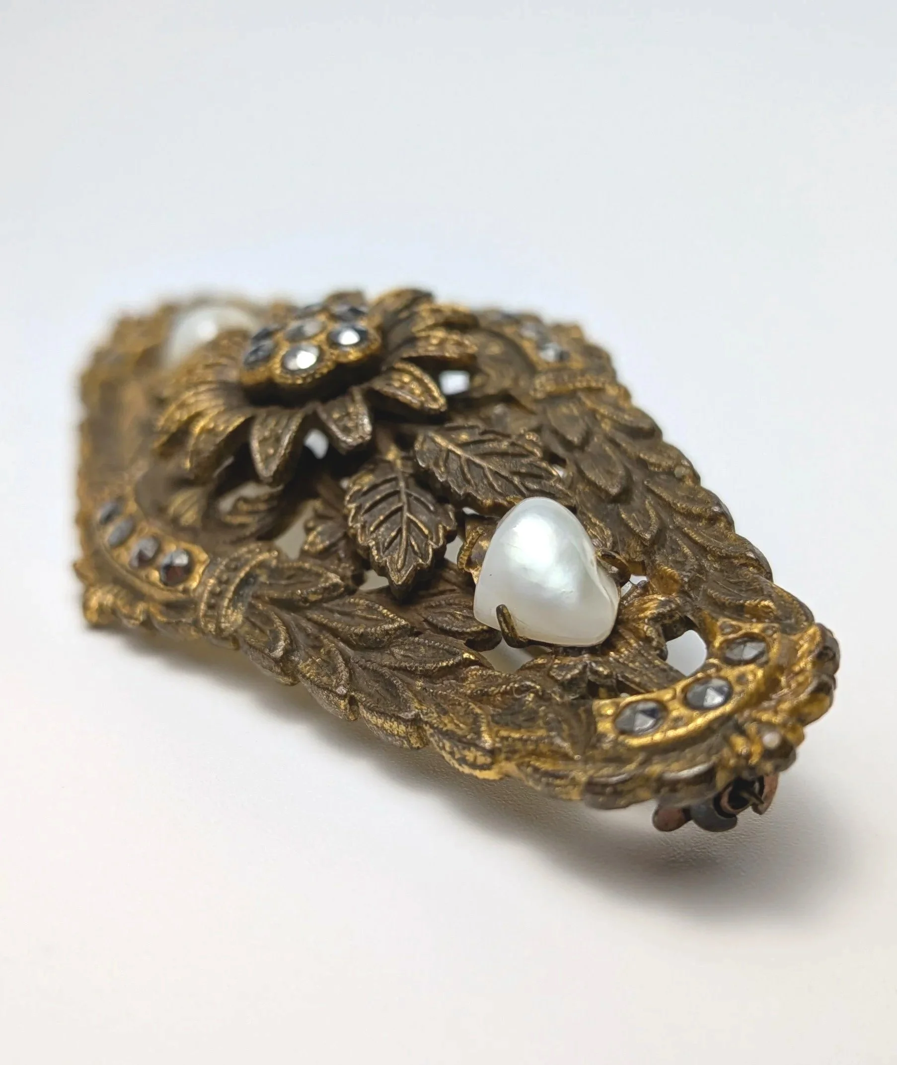 Antique+Victorian+Pearl+and+Marcasite+Bar+Brooch+Gold+Tone+Floral+2.jpg