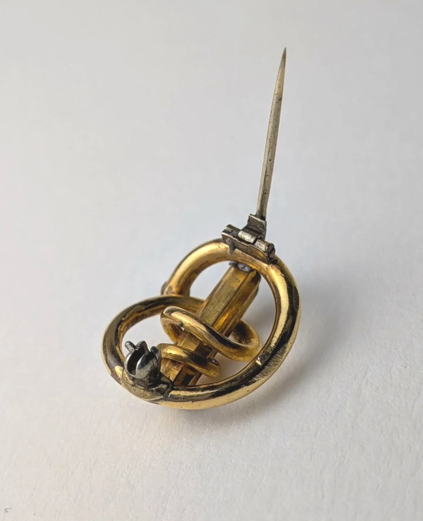 Antique+Victorian+14k+Yellow+Gold+Love+Knot+Brooch+Pin+Engraved+7.jpg