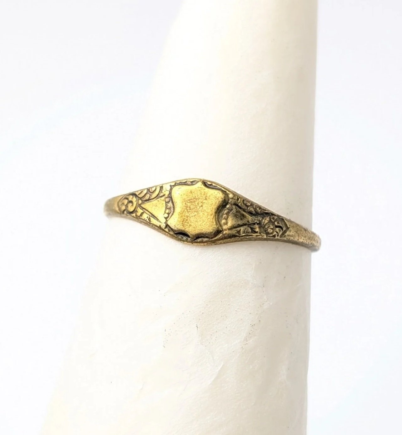 Vintage+Petite+Signet+Ring+18K+HGE+Gold-Tone+Shield+Band+5.jpg