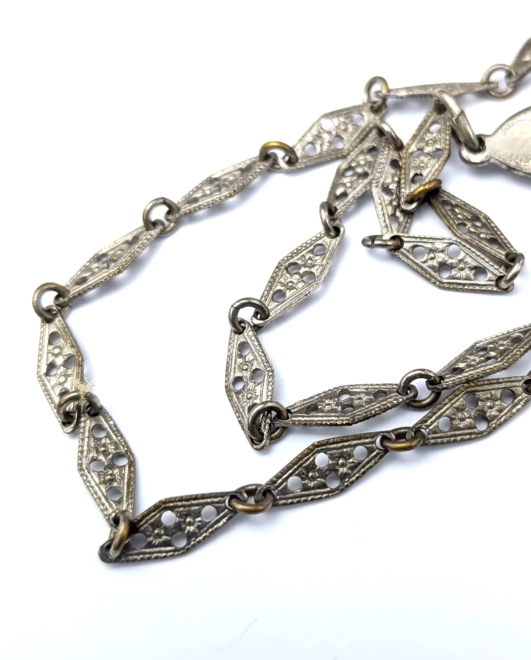 Antique+Early+1900s+Black+Onyx+or+Glass+Necklace+Silver-Tone+Openwork+4.jpg