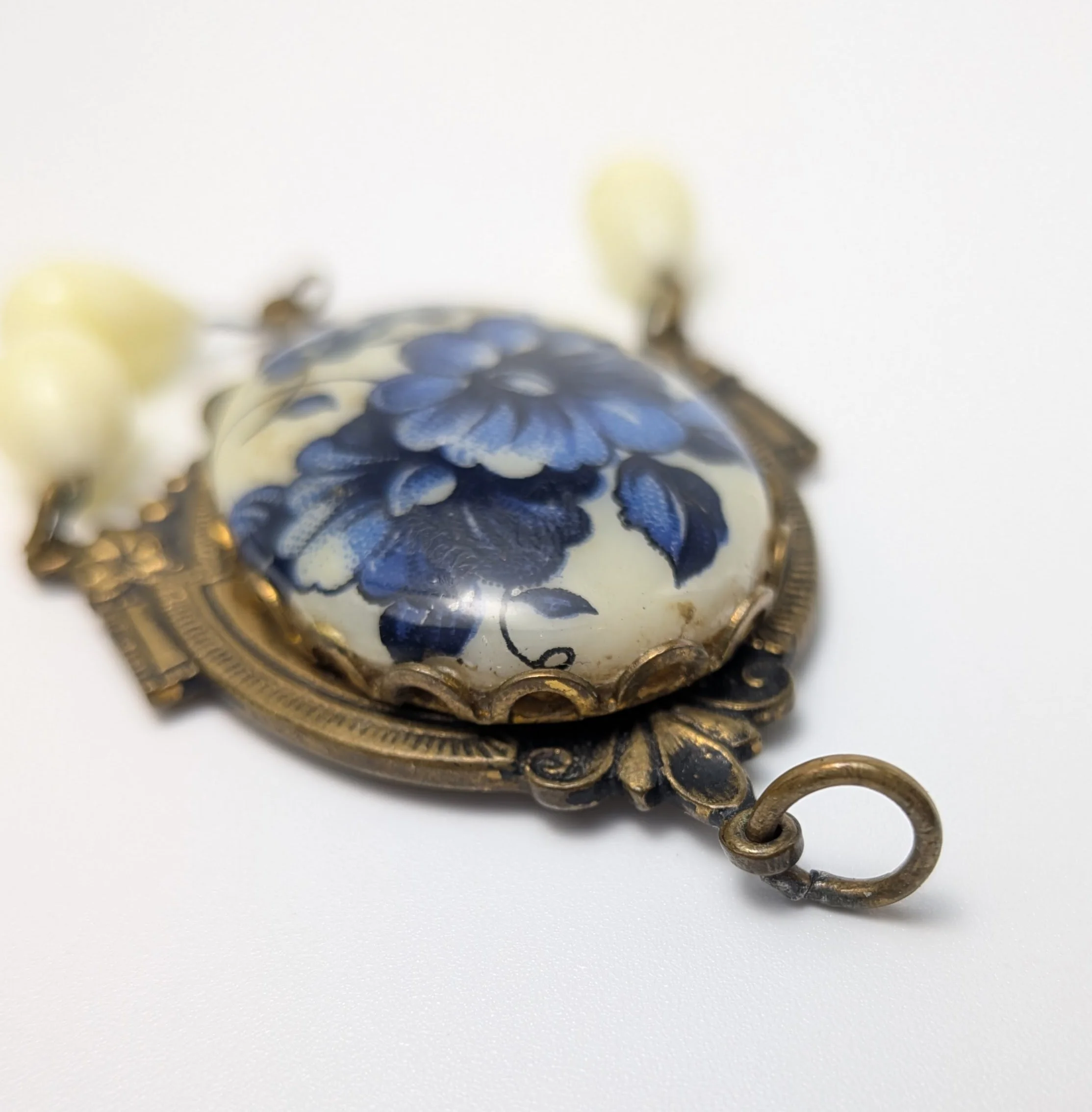 Porcelain & Brass Blue Floral Lavalier Pendant 3.jpg
