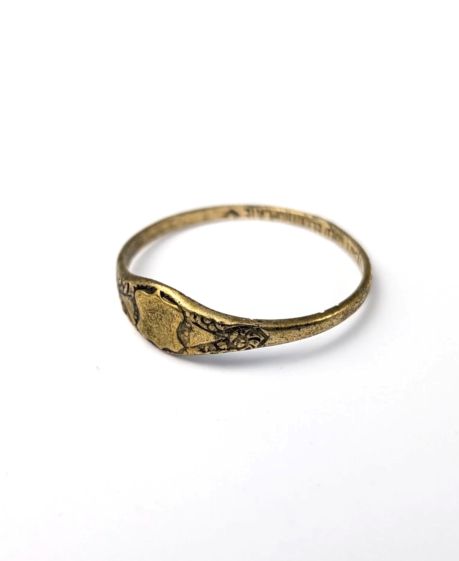 Vintage+Petite+Signet+Ring+18K+HGE+Gold-Tone+Shield+Band+1.jpg