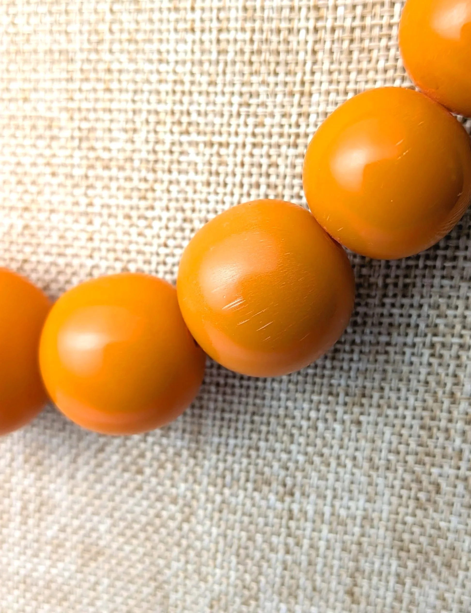Orange+Lucite+Graduated+Bead+Necklace+Chunky+Retro+Hook+Clasp+5.jpg