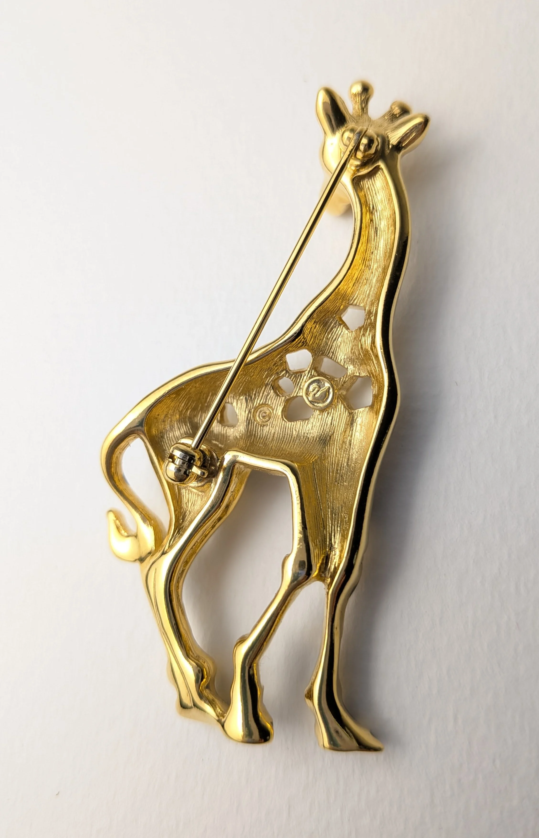Swarovski Signed Giraffe Brooch Gold Tone 3.jpg