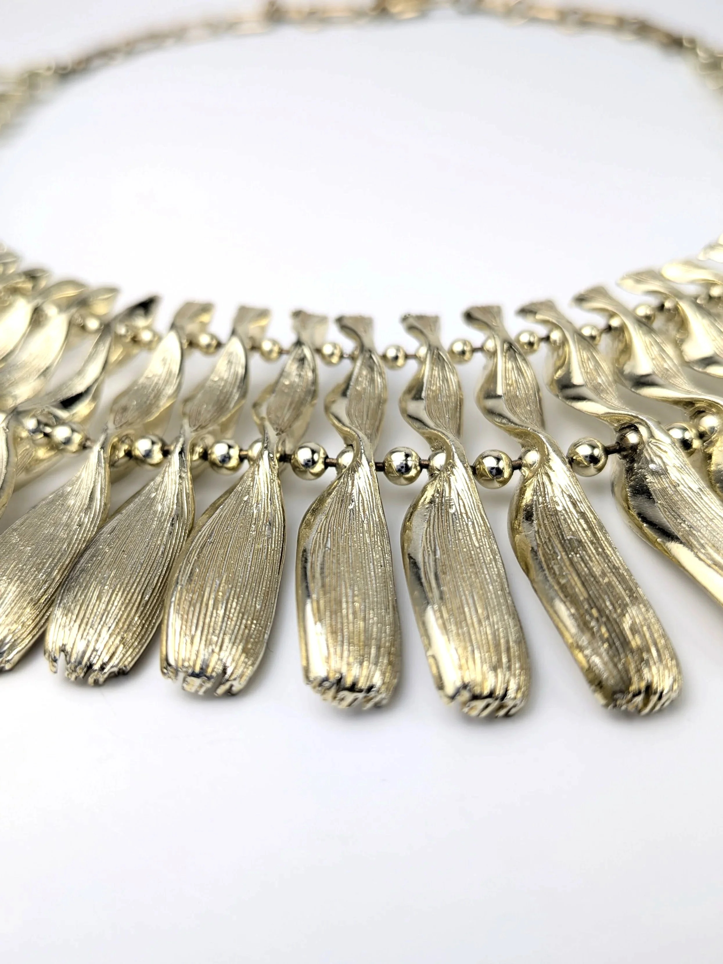 LISNER+Gold+Tone+Textured+Leaf+Fringe+Bib+Collar+2.jpg