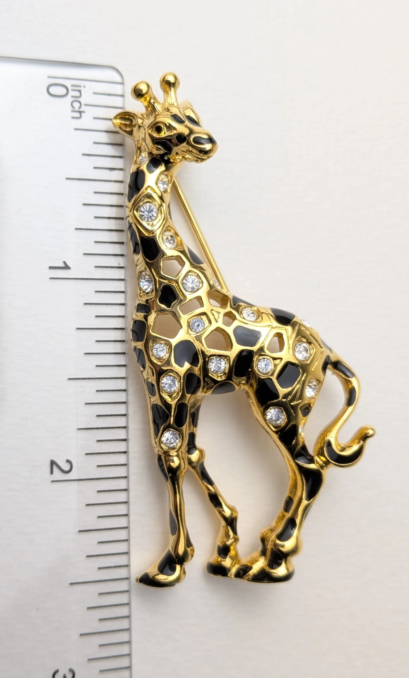 Swarovski Signed Giraffe Brooch Gold Tone 5.jpg