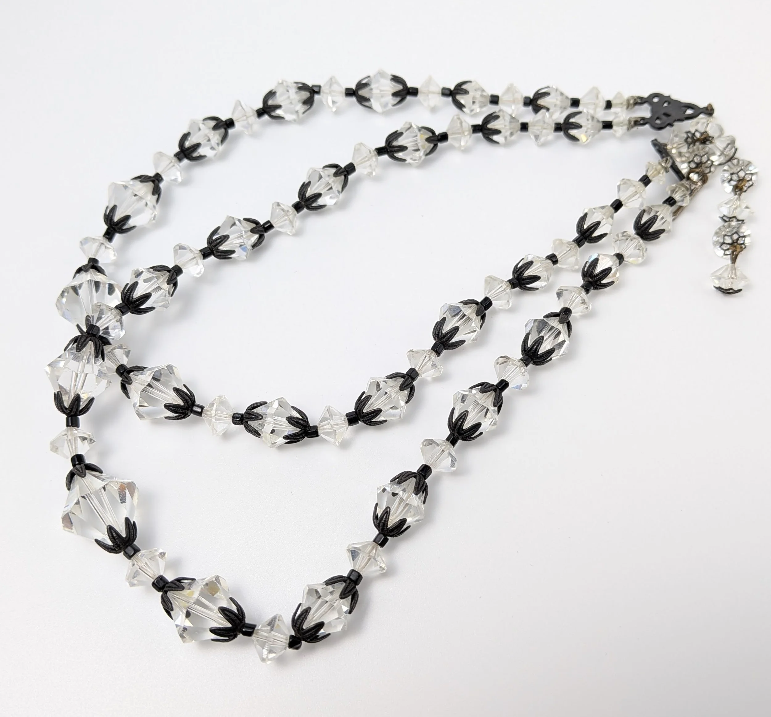 Laguna Clear Glass Beaded Necklace 7.jpg