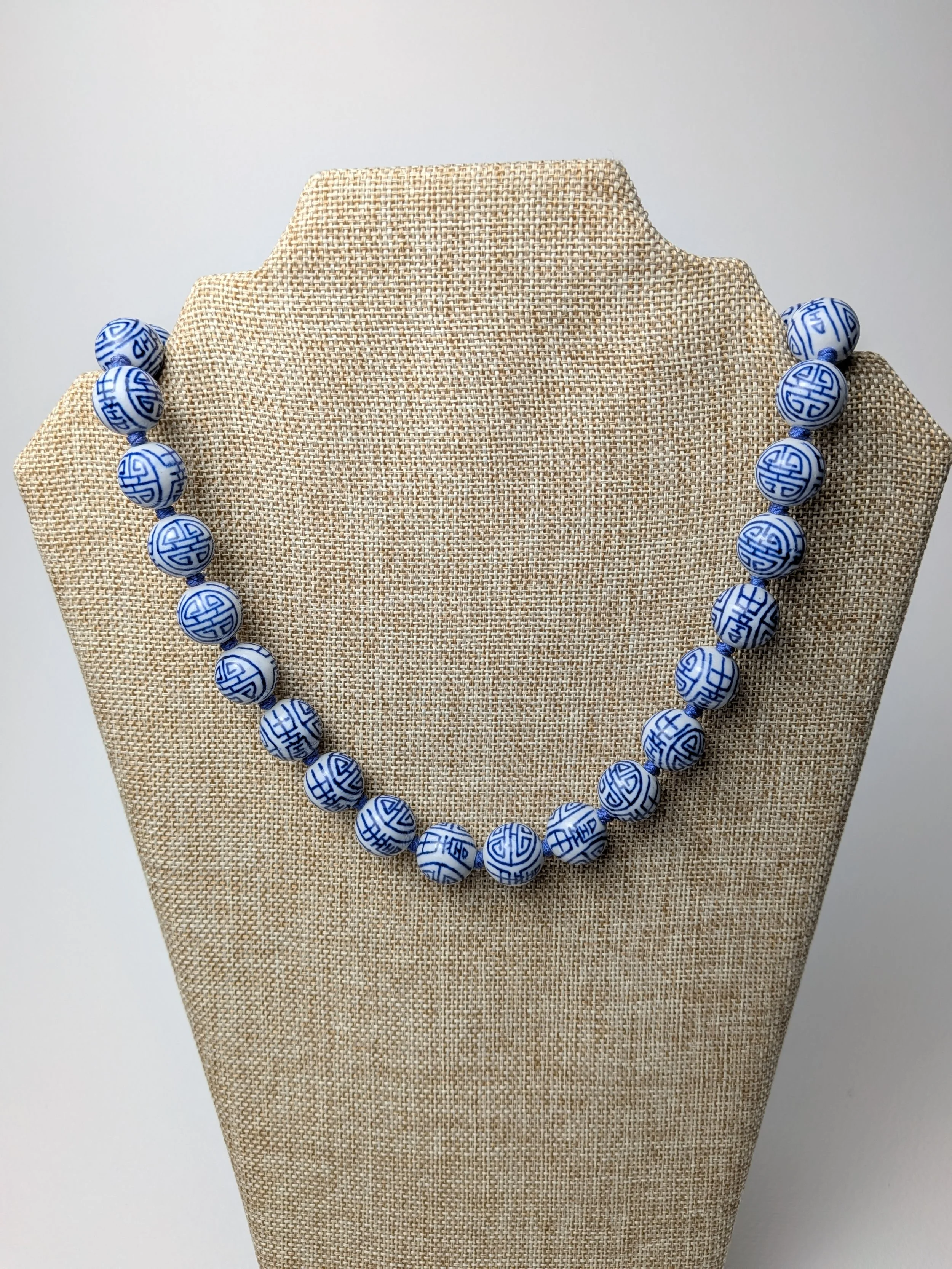Chinese Export Painted Porcelain Shou Bead Necklace 6.jpg