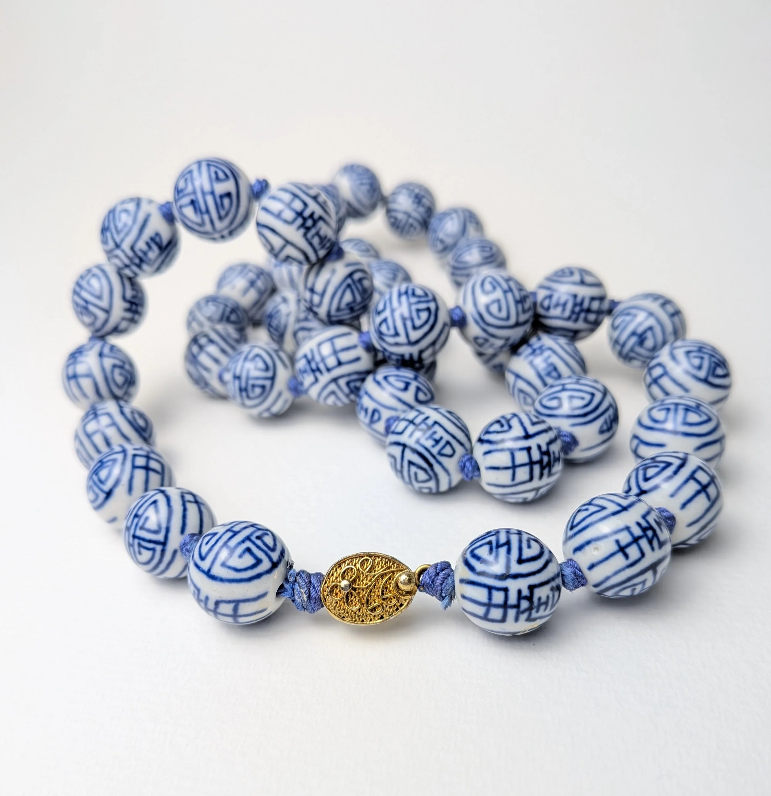 Chinese Export Painted Porcelain Shou Bead Necklace 2.jpg