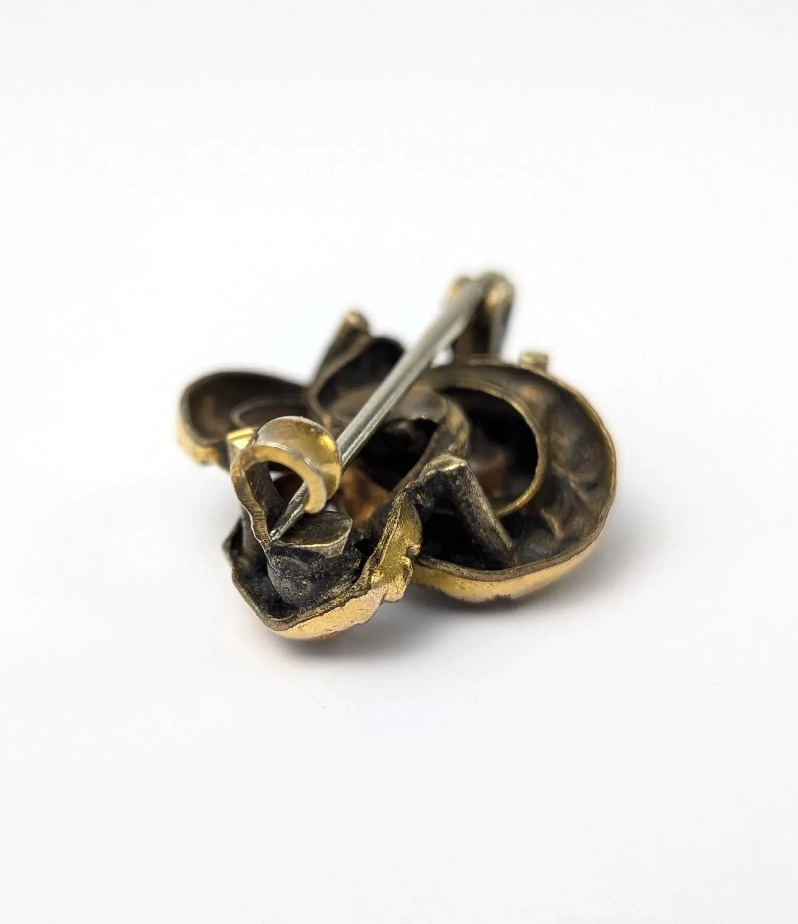 Antique+Victorian+Gold+Filled+Love+Knot+Brooch+C+Clasp+Etched+3.jpg