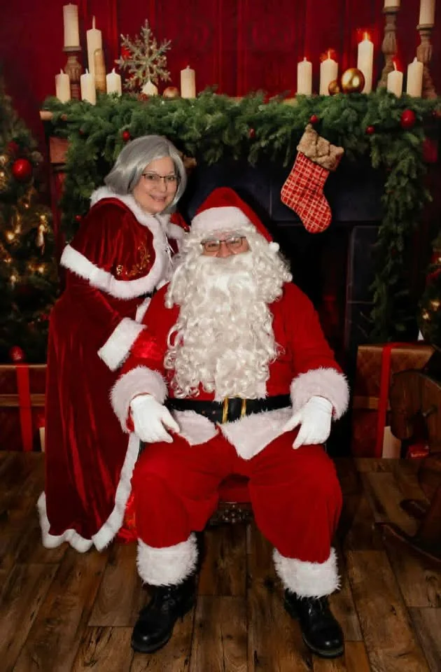 Santa & Mrs. Claus at Soul Shine Yoga