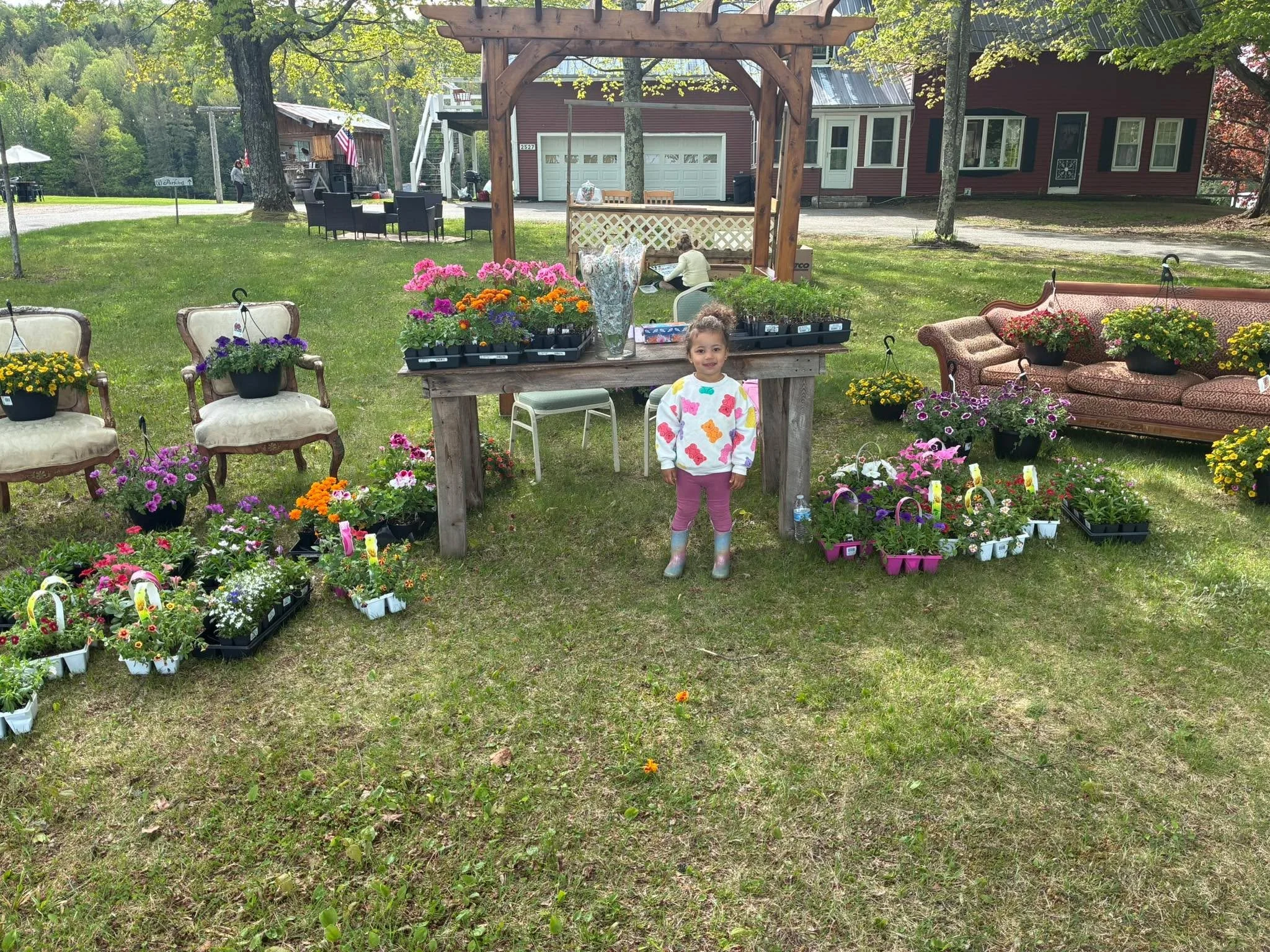 Come see us at the Creek
Hill Barn Market!