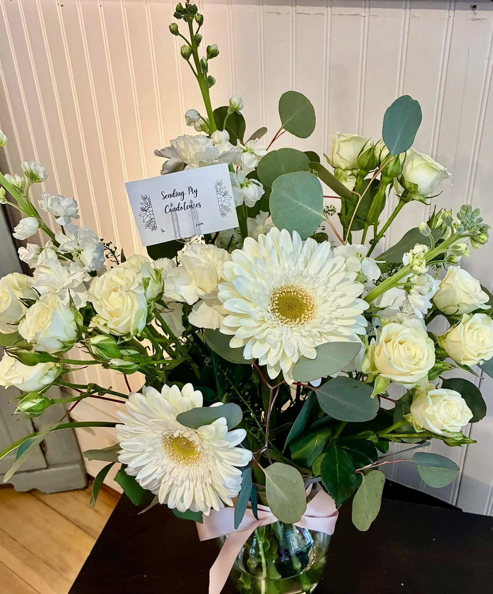 Winter Bloom Bouquet