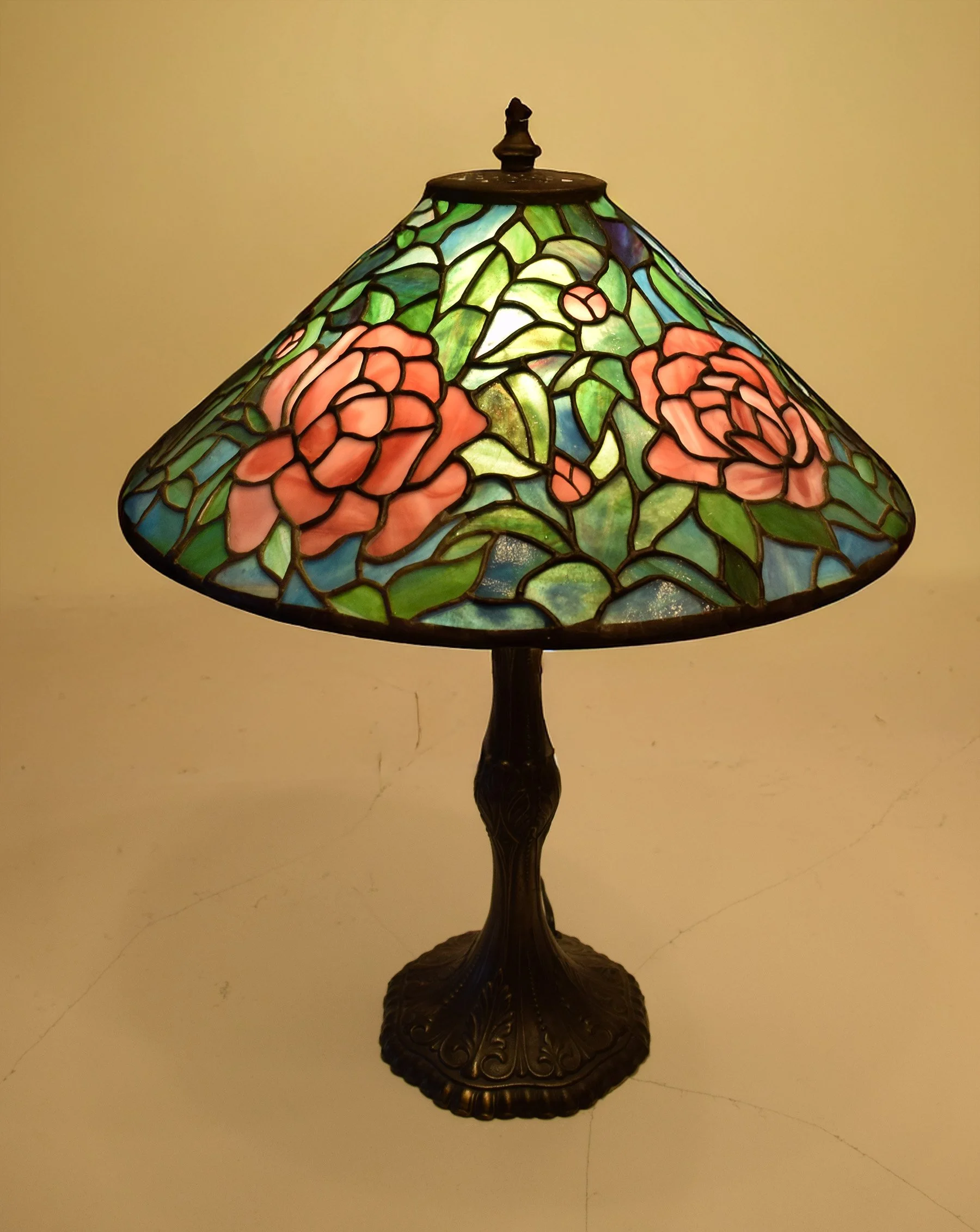 custom-stained-glass-tiffany-lamp-fort-collins-colorado.jpg