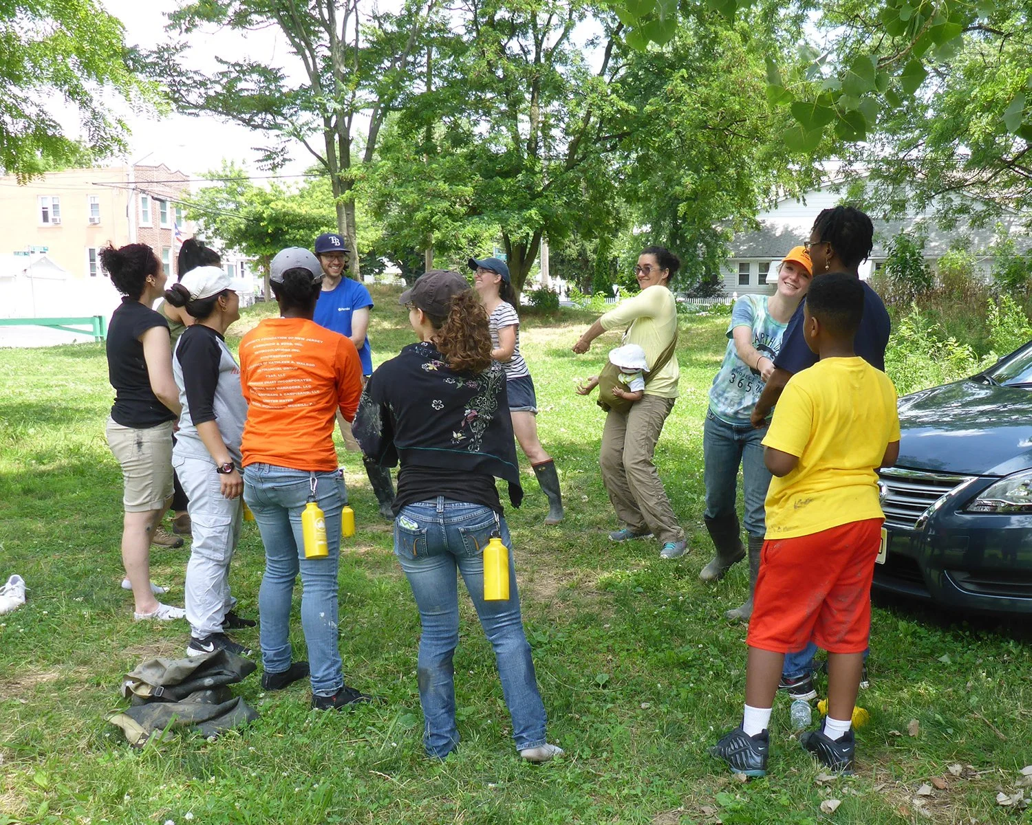 iLAND Research Event, Untitled, Soundview Park, New York, NY 2015. Volunteers removed algae and planted seedlings. Paloma McGregor leading the dance creation.