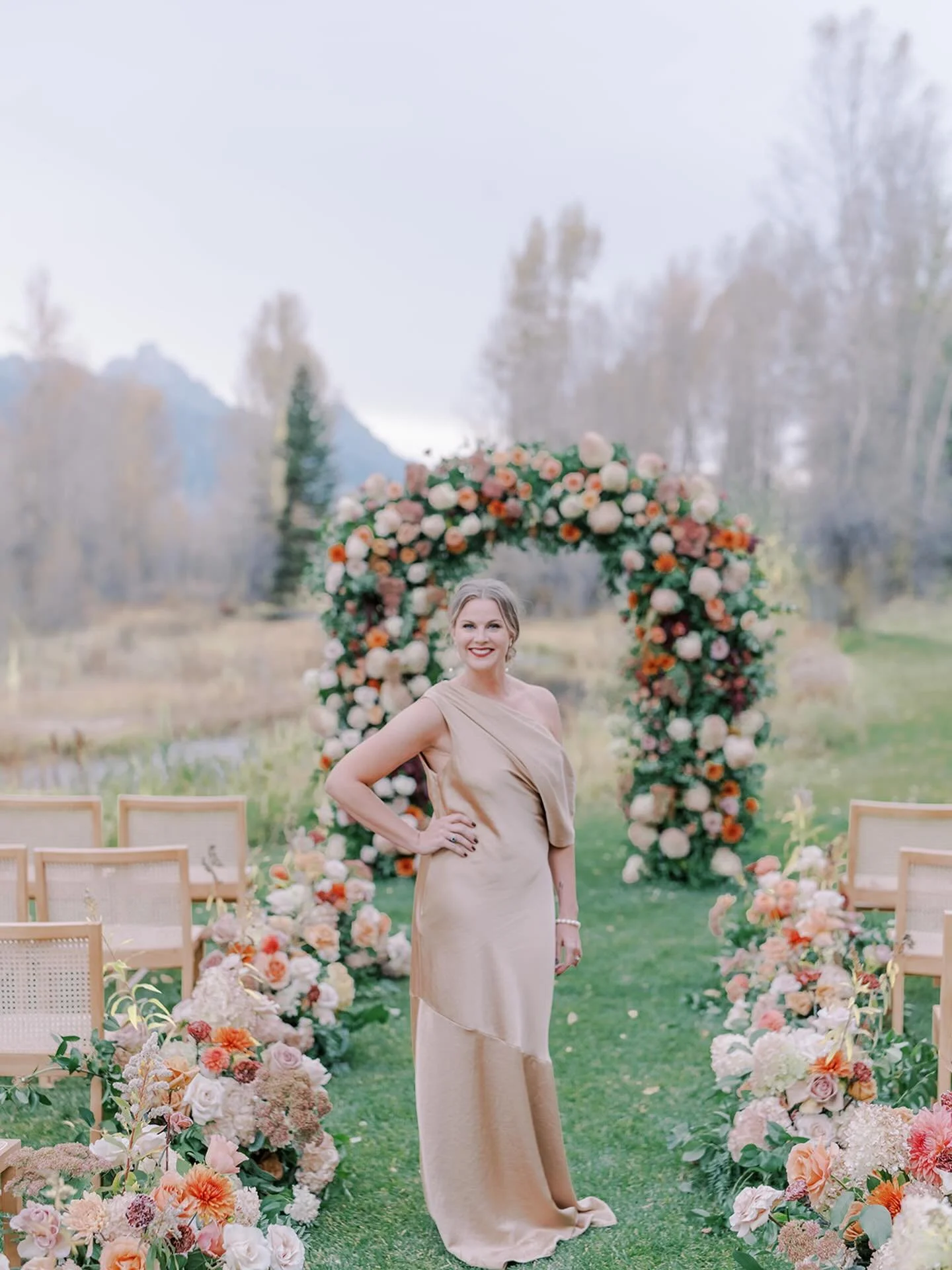 Hi friends 🤍
After a full week of the flu, I&rsquo;m finally back and popping in to say hello!
I see so many new faces around here and I&rsquo;m so glad you&rsquo;re here.
2026 is shaping up to be a really special year and I can&rsquo;t wait to brin