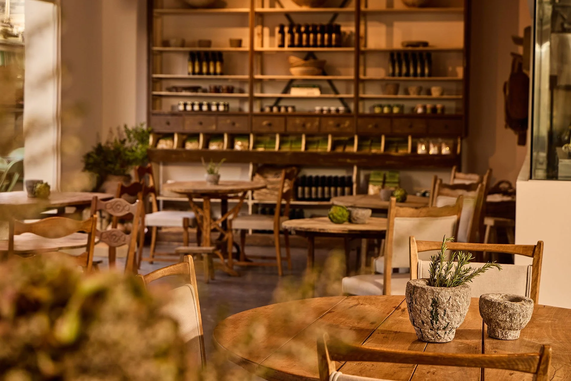 Etttore's Elegant Interiors 