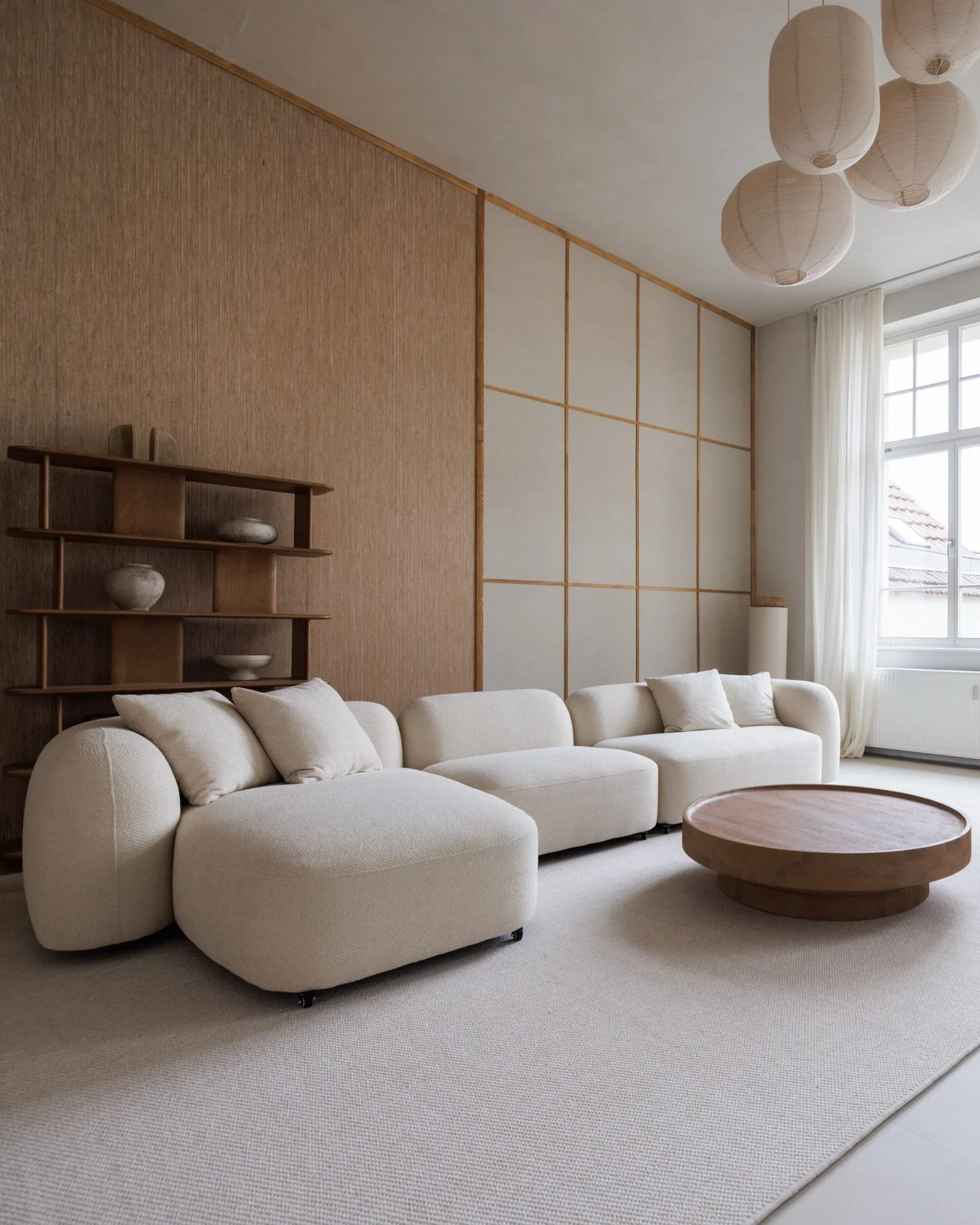 Dein brandneues Mietstudio in Frankfurt am Main - Tageslichtstudio - Japandi Design

F&uuml;r Foto- &amp; Videoproduktionen, Brandshoots, Podcasts, Interviews, Workshops. 

Wabi Sabi meets Skandi - Im Bolongaro Loft verschmelzen japanischer Wabi-Sabi