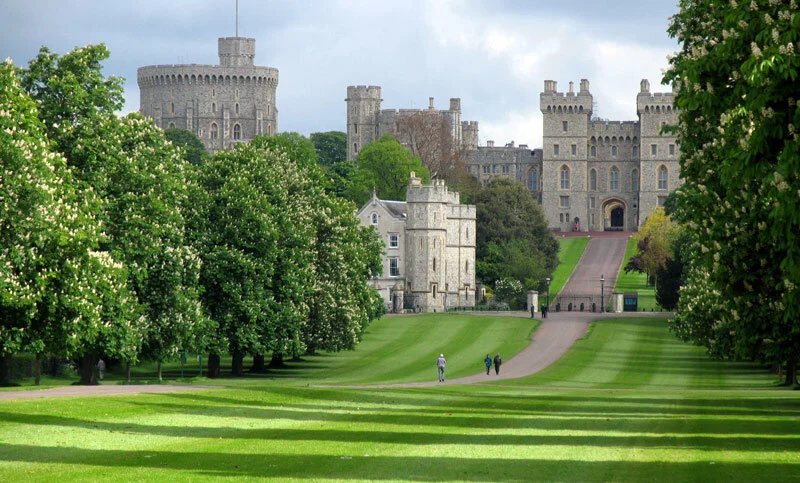 The-Long-Walk,-Windsor-Castle.jpg