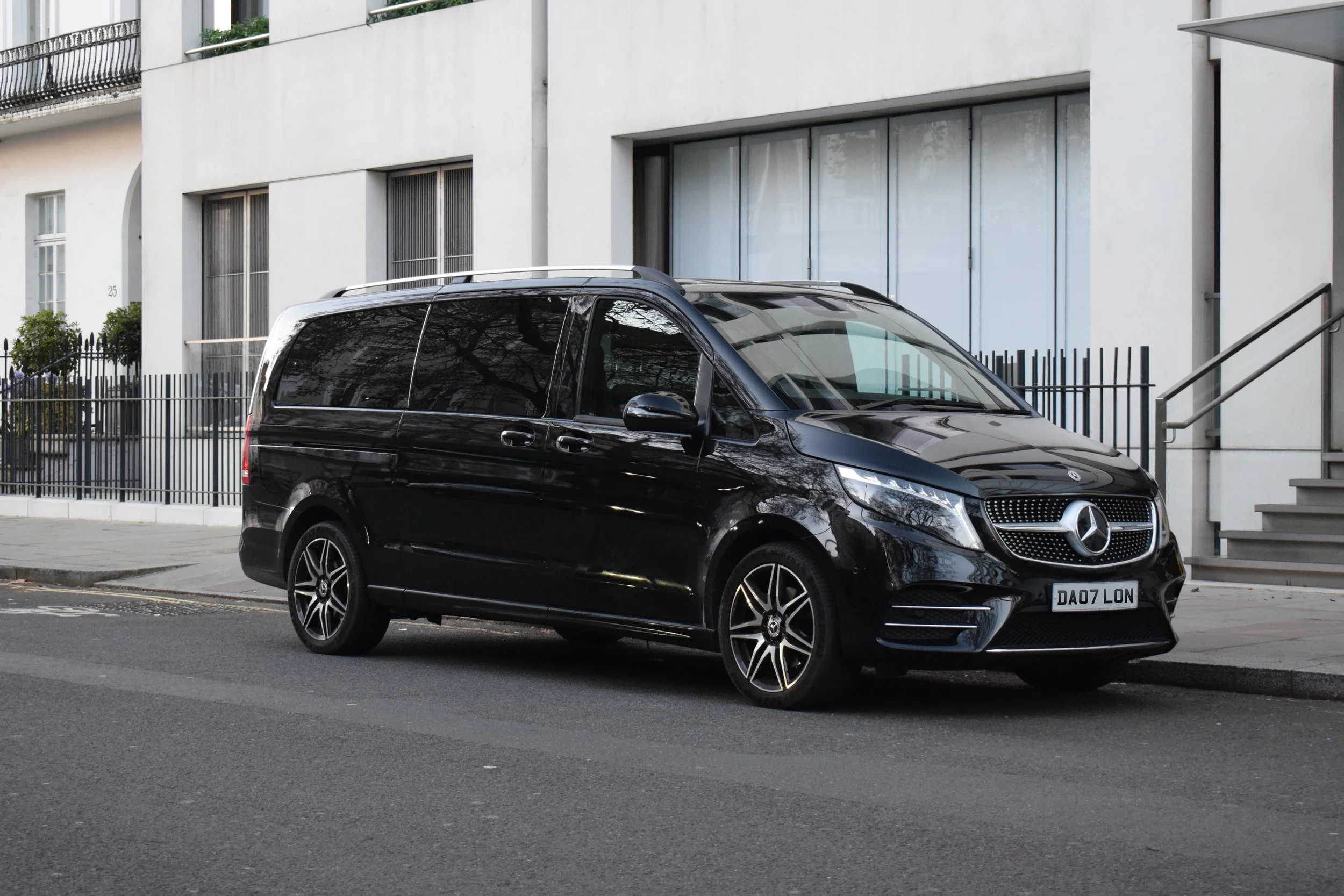 V-Class Exterior2-edited.jpg