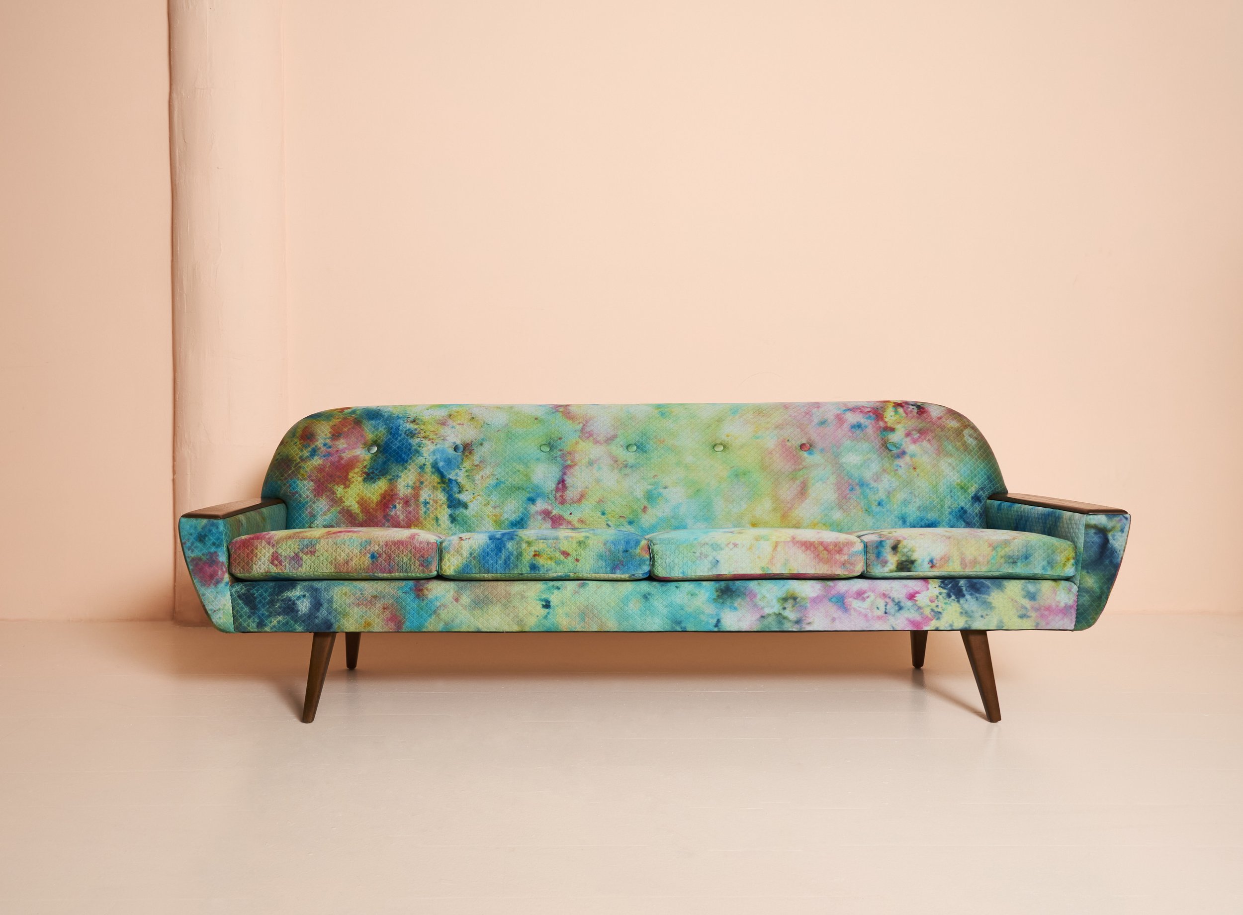 241126_HiLo002 2.jpg