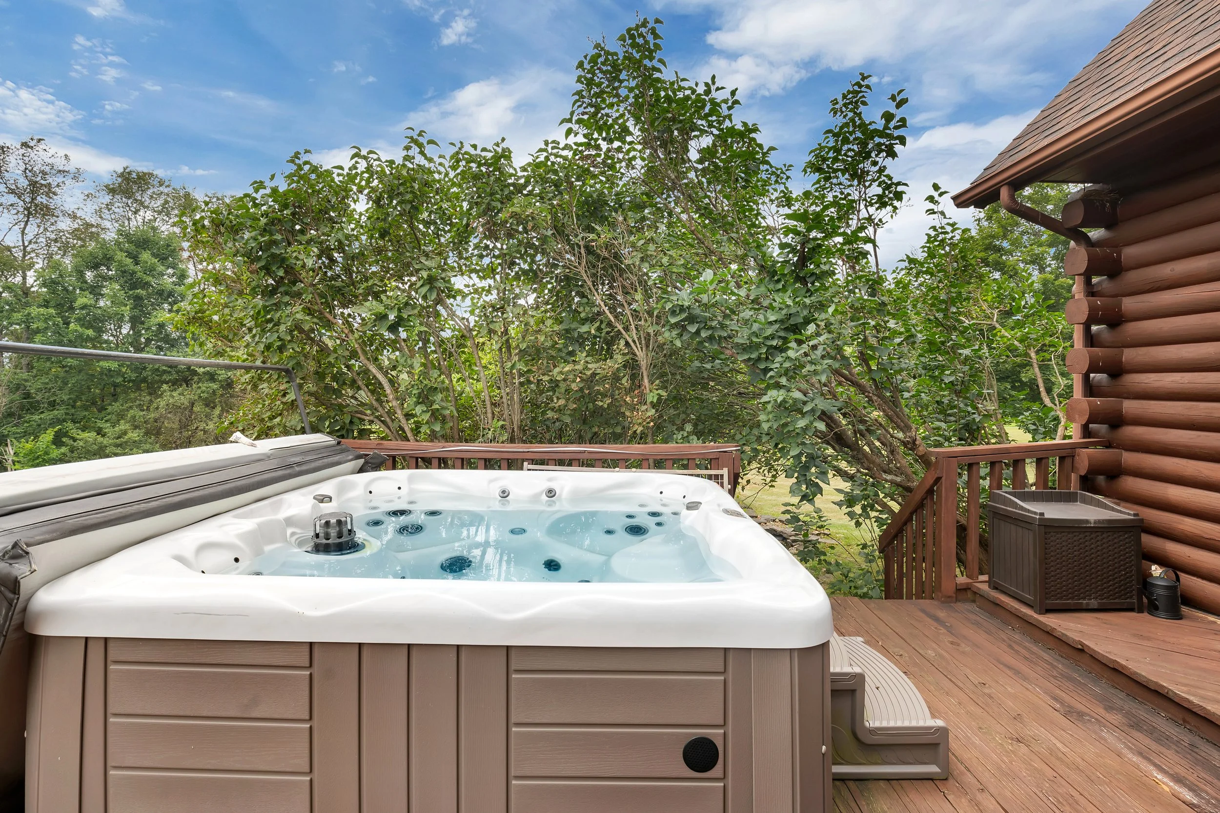 Hot tub