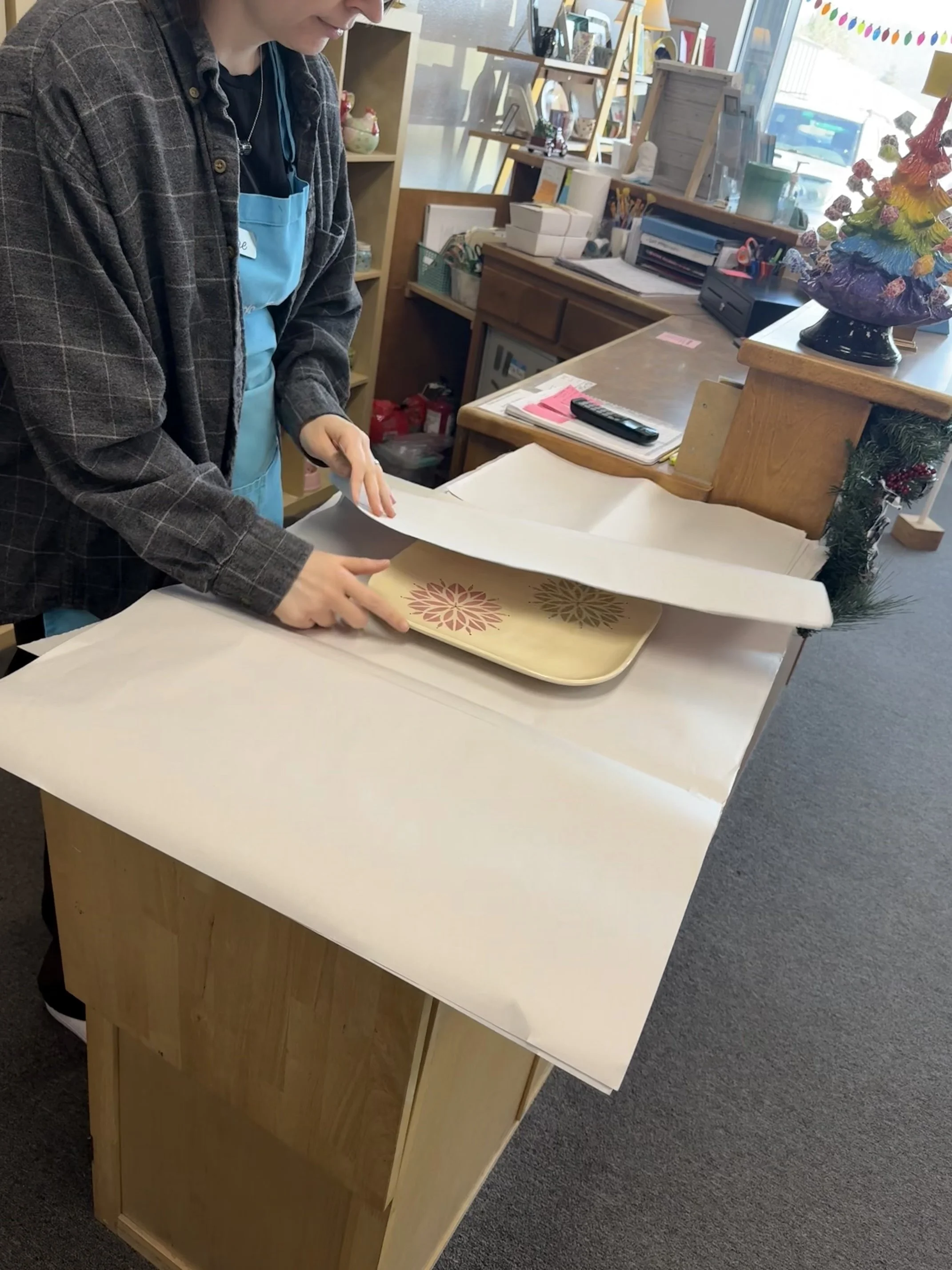 Packaging finished pottery