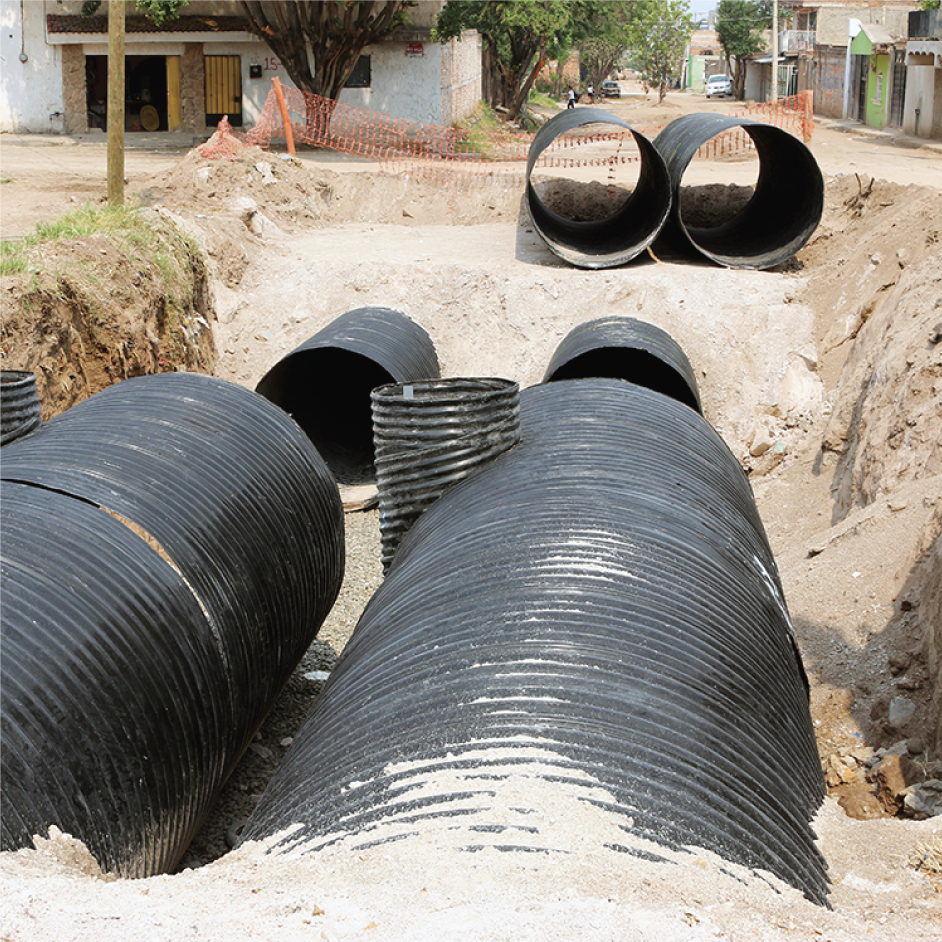 SISTEMA DE RETENCIÓN DE AGUA PLUVIAL RÍO GRANDE TLAQUEPAQUE, JALISCO manufacturado con tubería HEL-COR® CONTECH MÉXICO