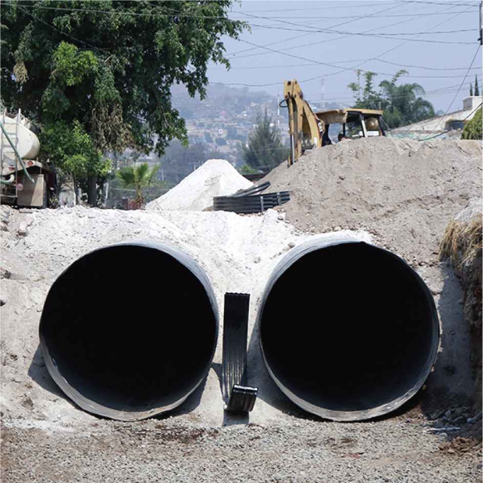 SISTEMA DE RETENCIÓN DE AGUA PLUVIAL RÍO GRANDE TLAQUEPAQUE, JALISCO manufacturado con tubería HEL-COR® CONTECH MÉXICO