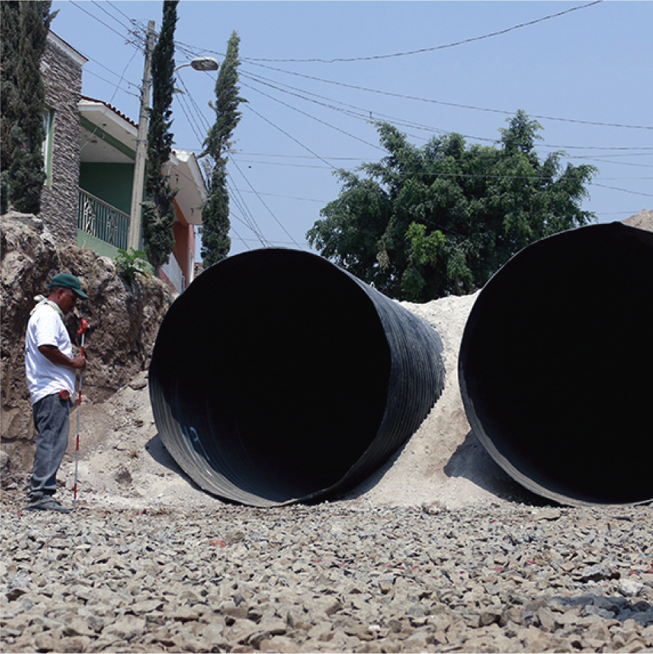 SISTEMA DE RETENCIÓN DE AGUA PLUVIAL RÍO GRANDE TLAQUEPAQUE, JALISCO manufacturado con tubería HEL-COR® CONTECH MÉXICO