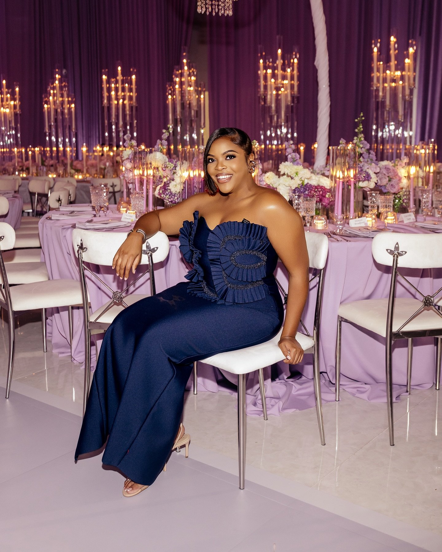 Postcard from your favorite planner 💜 
.
Venue: @theglassvenue 
MUA: @beautyenvee 
📸: @stanlophotography 
Drape: @drape_it_up_designs