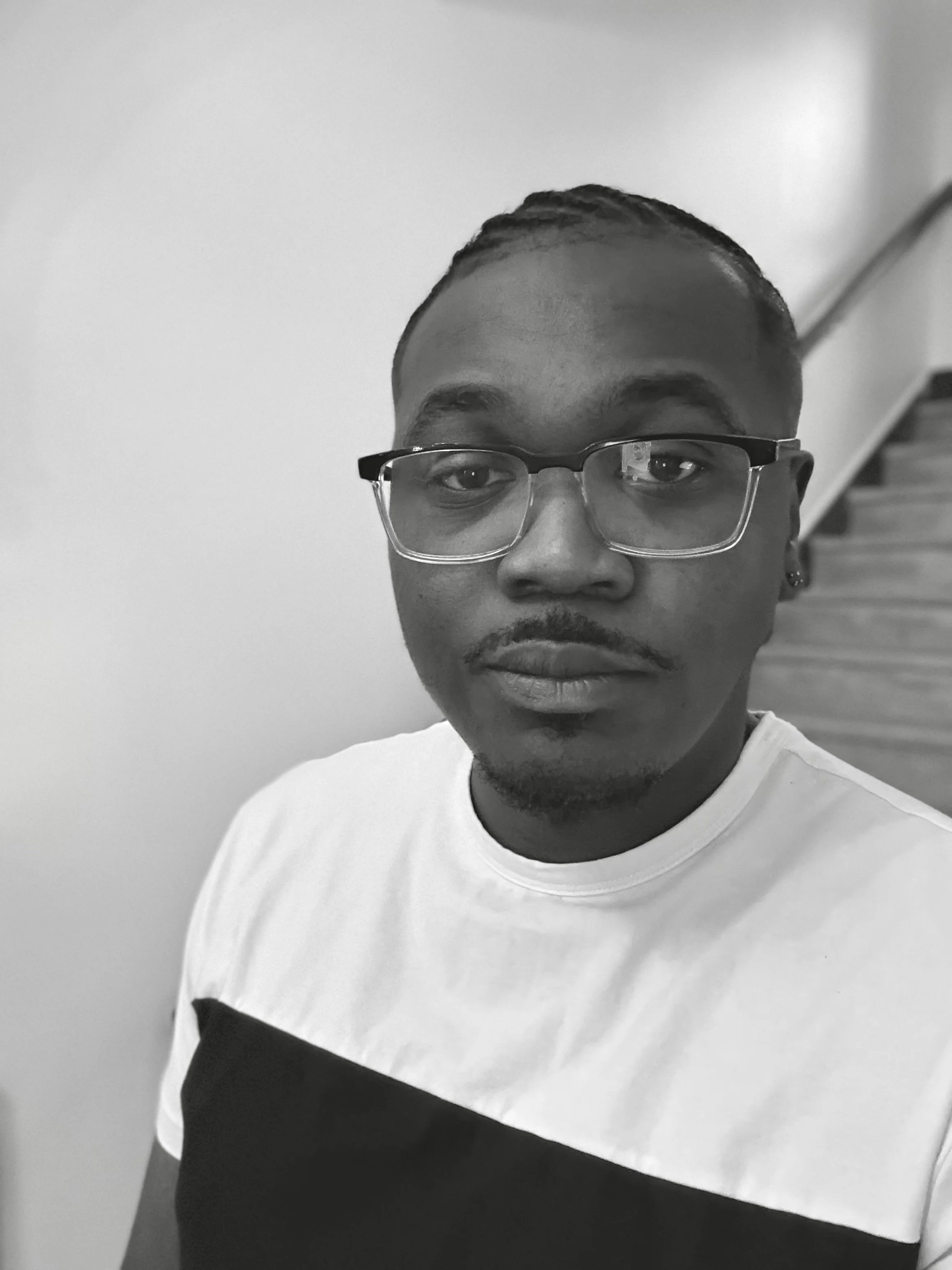 A picture of the abstract artist Bra’jor