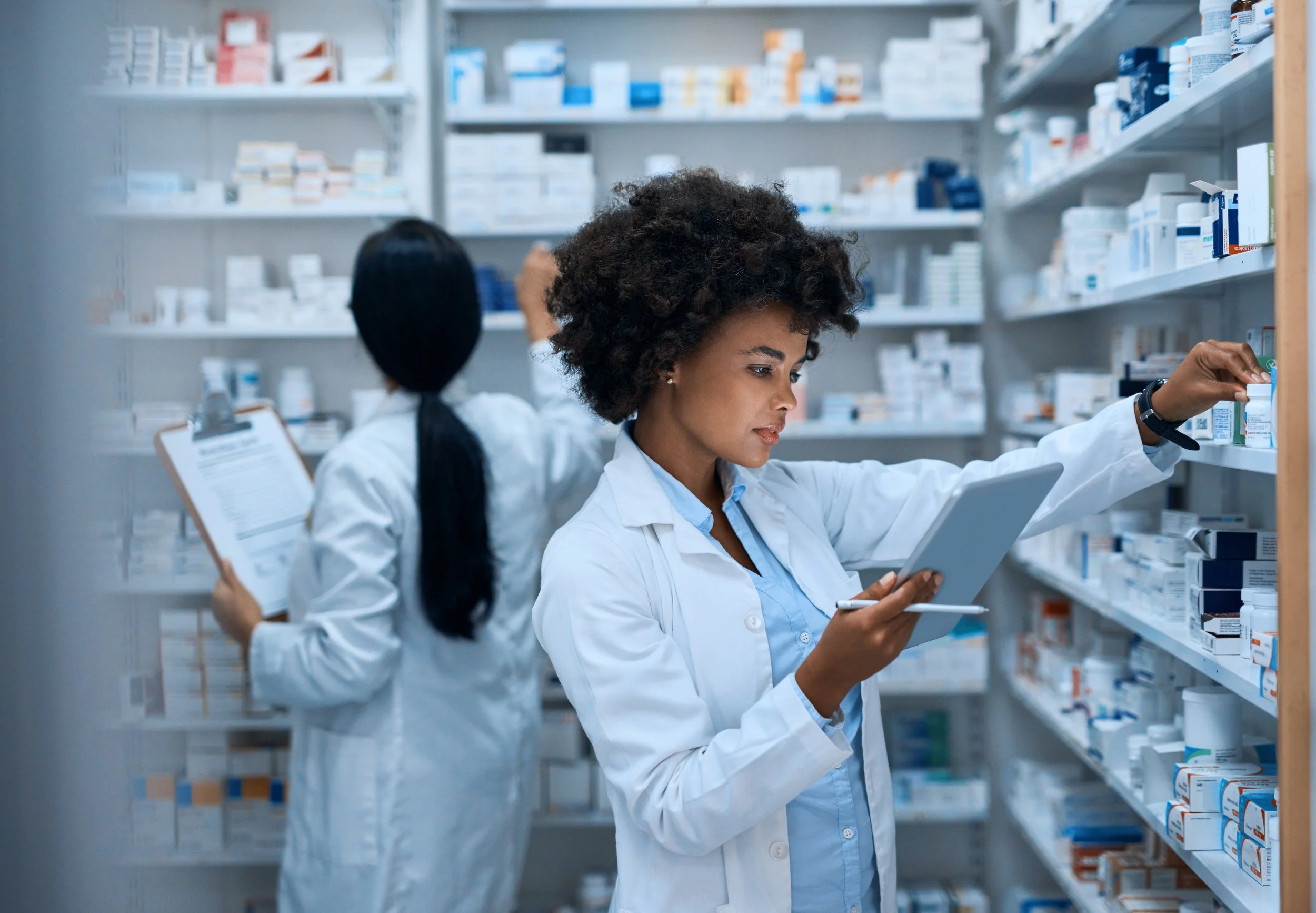 Digital Document Management in Healthcare: Enhancing Administration, Patient Care, and Regulatory Compliance Using CaelumOne DMS-ECM
