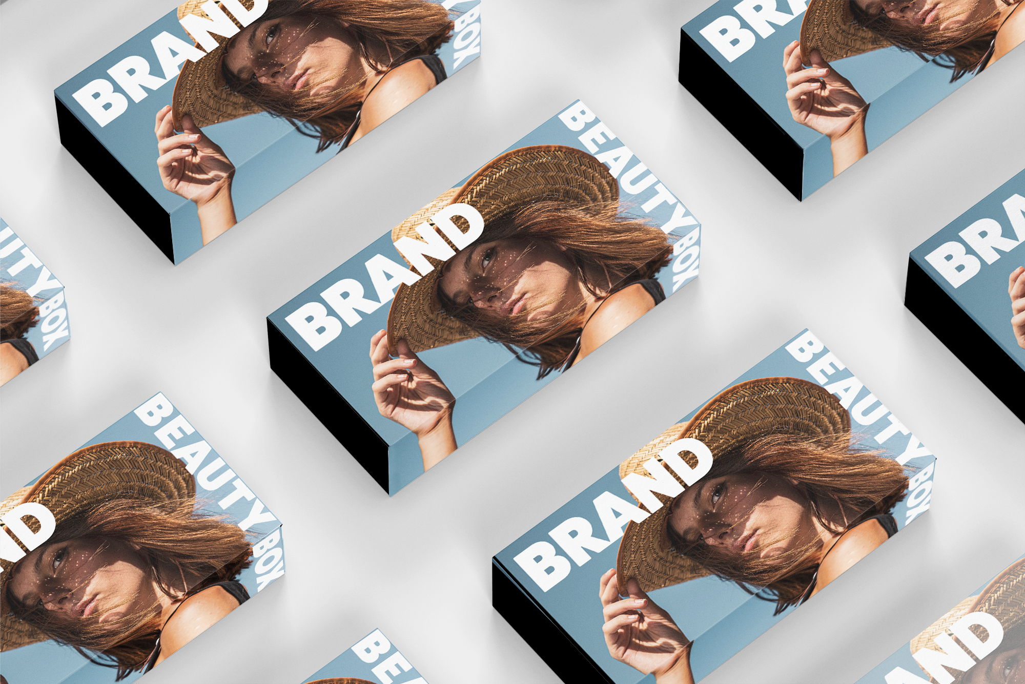 EDITORIAL BEAUTY BOX