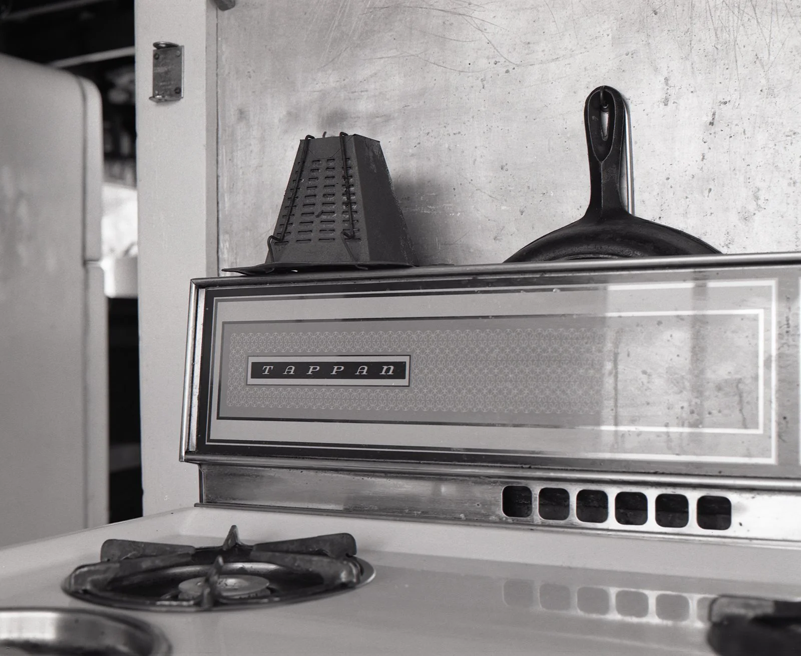 Stone_GrosseStove copy.jpg